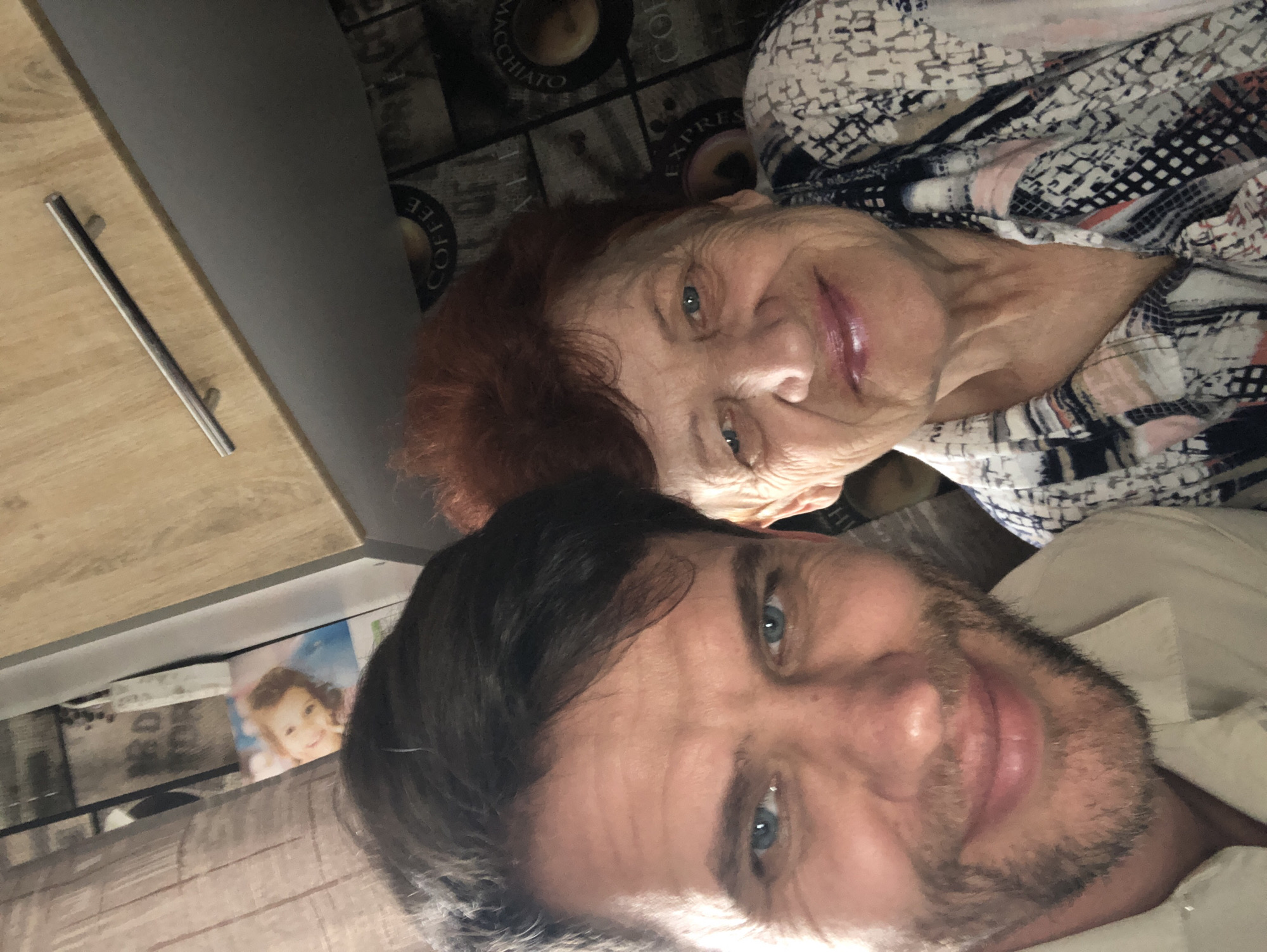 Family gathering documented in Russian home morning photos