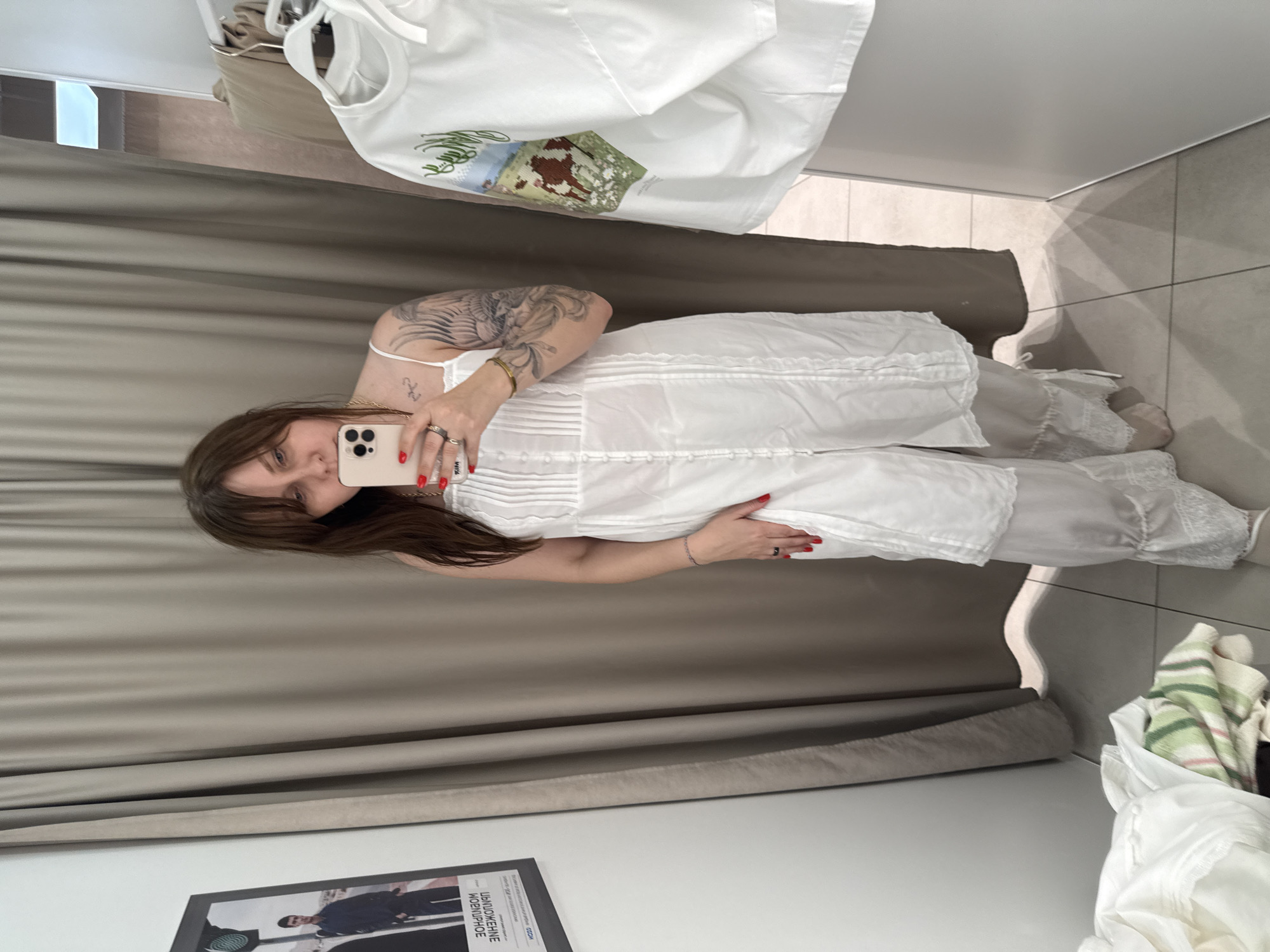 Shopping excursion documented in Sochi retail district