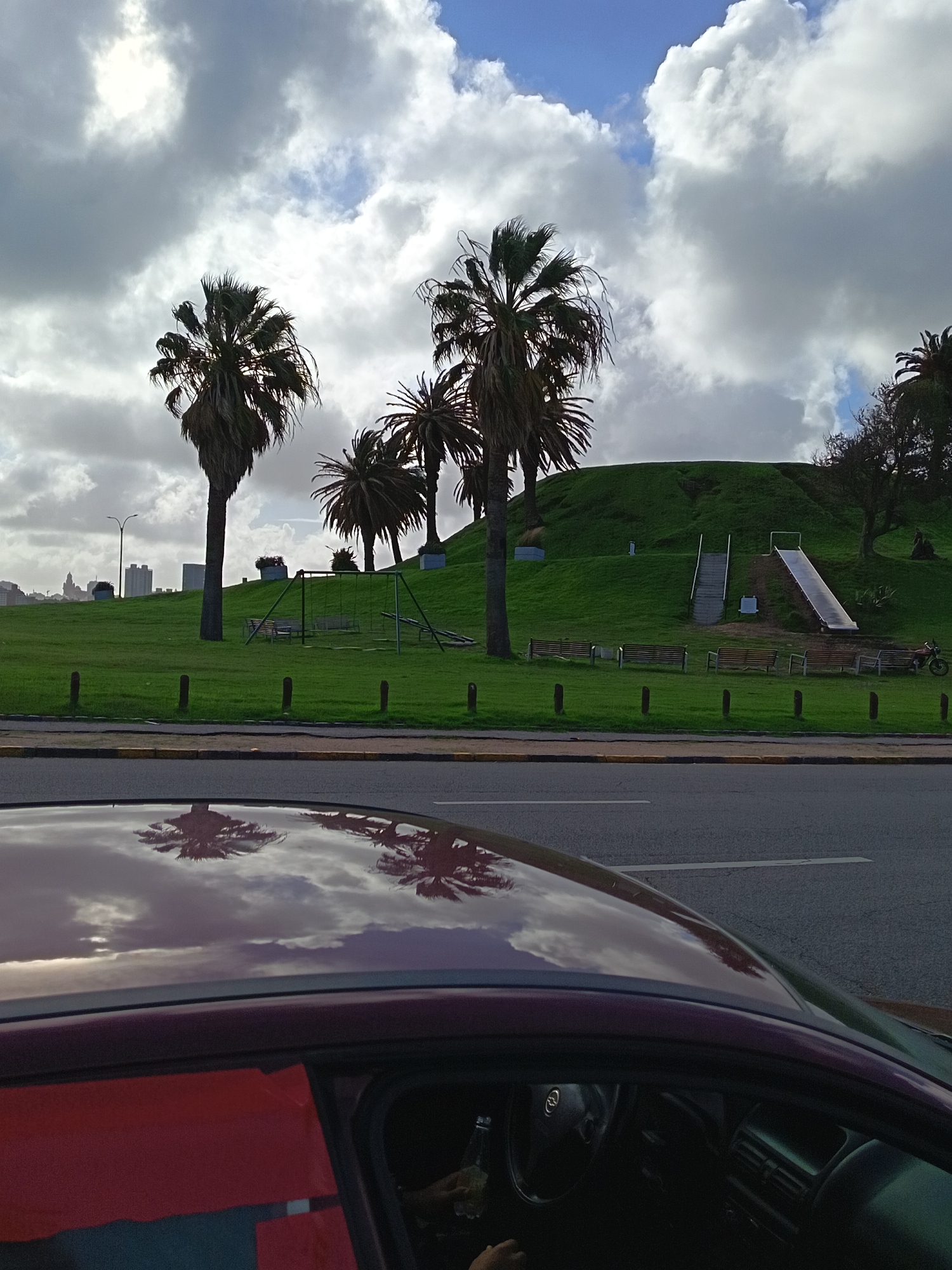 Evening park visit documented in Montevideo, Uruguay