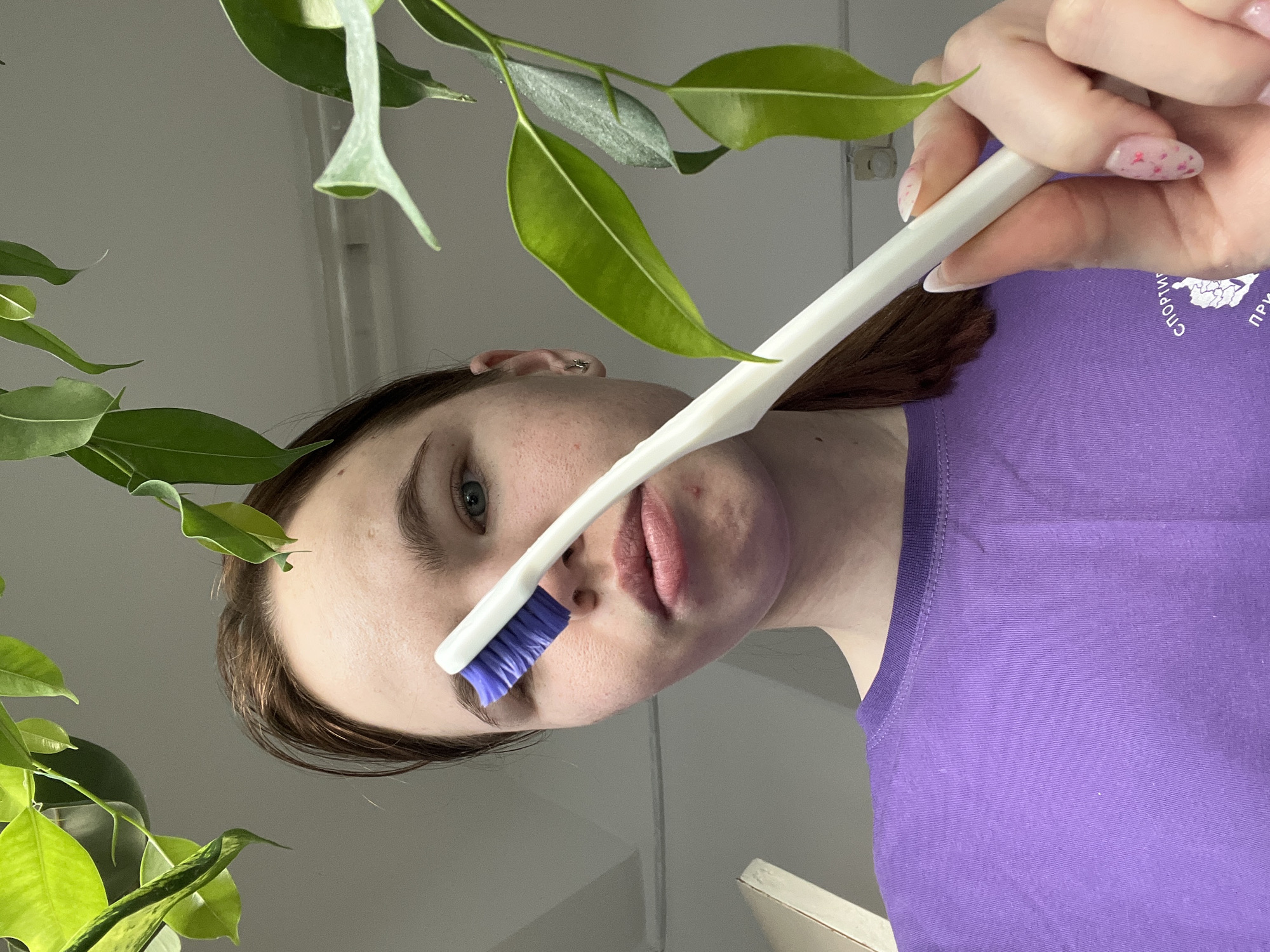 Person documents morning routine with toothbrushing and mirror selfies