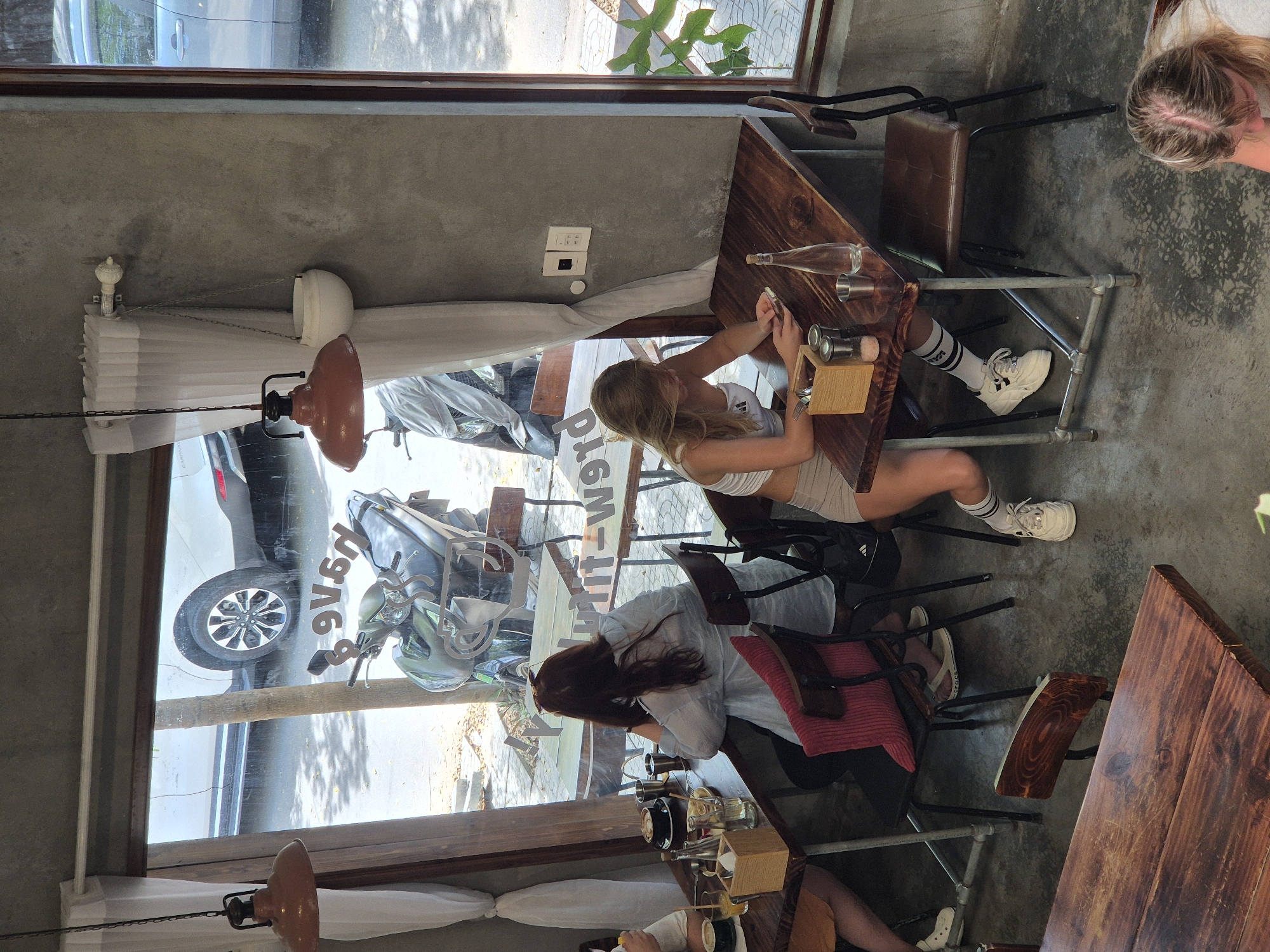 Cafe hopping and breakfast in Da Nang on a June morning