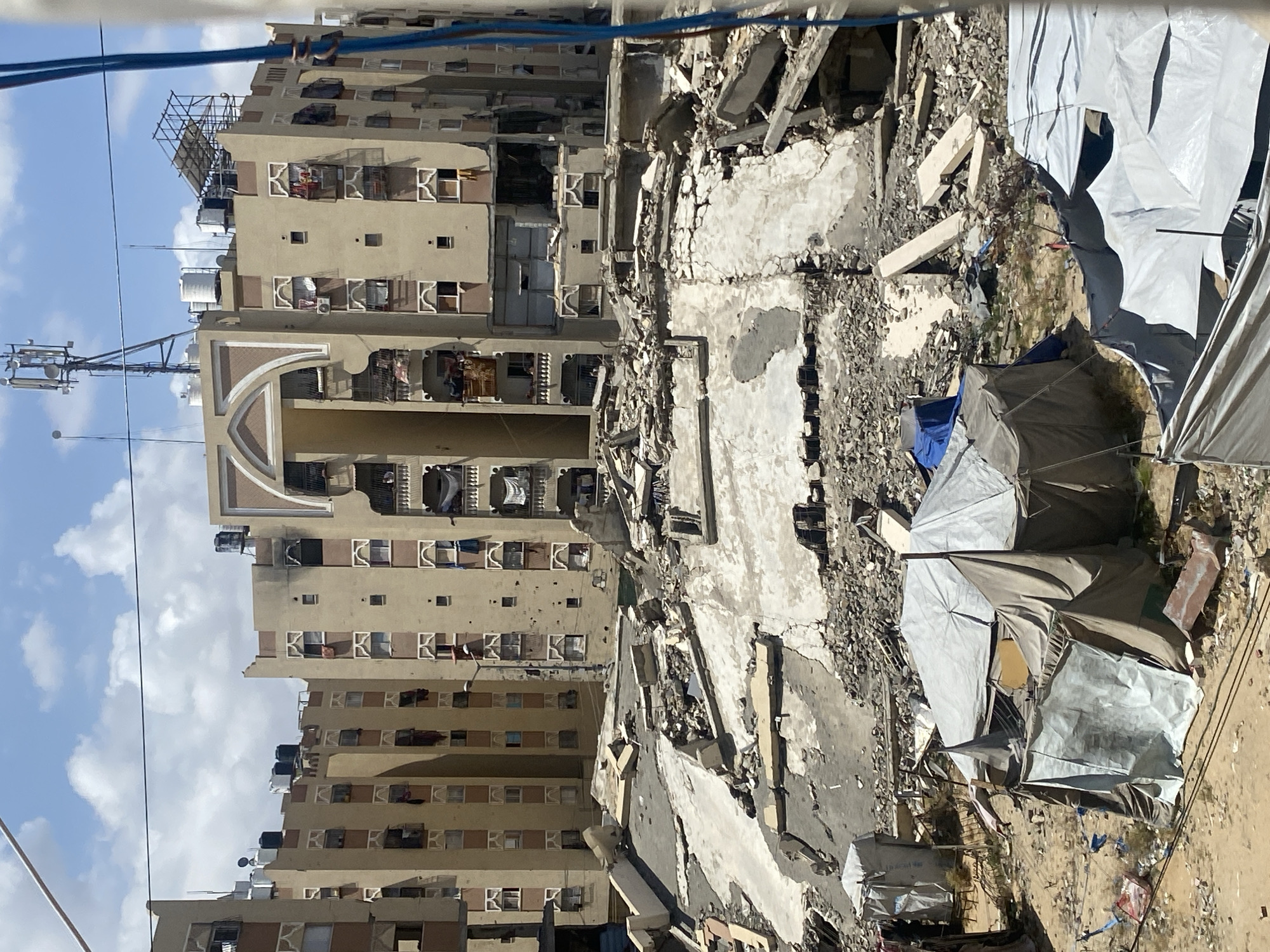 Witnesses document widespread destruction in Khan Yunis