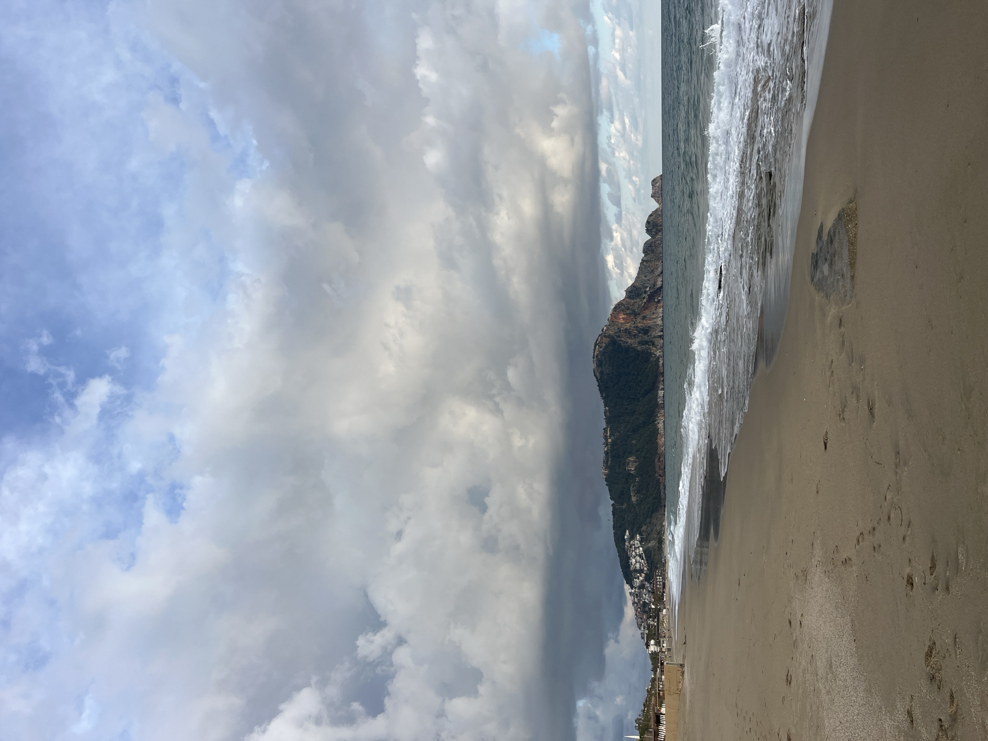 Beach scenes and coastal life documented in Alanya, Turkey