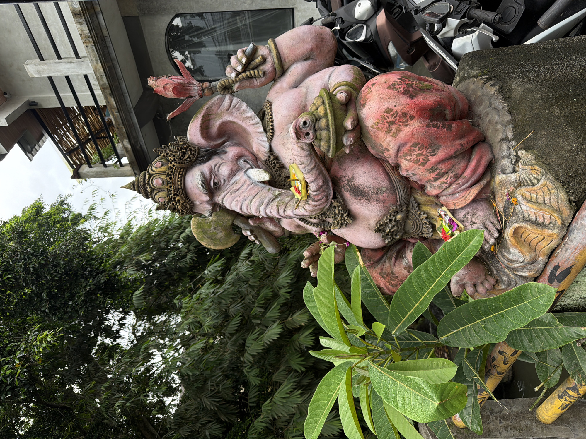 Pilates session and street scenes around Ubud, Bali