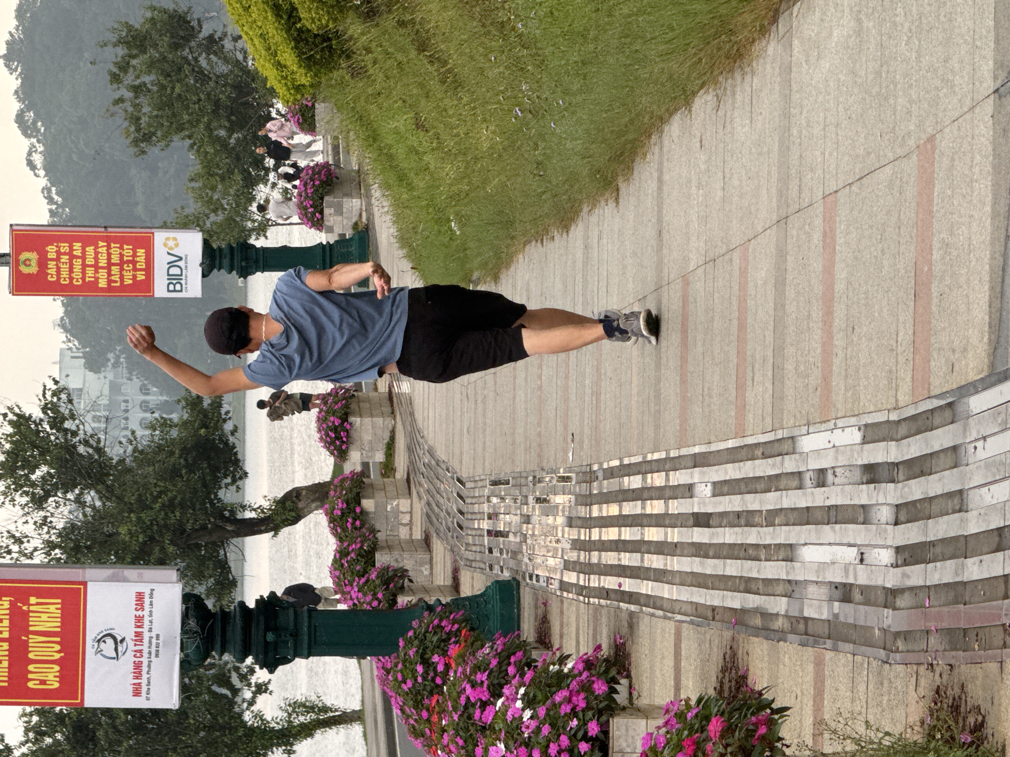 Evening activity along Da Lat's Xuan Huong Lake path