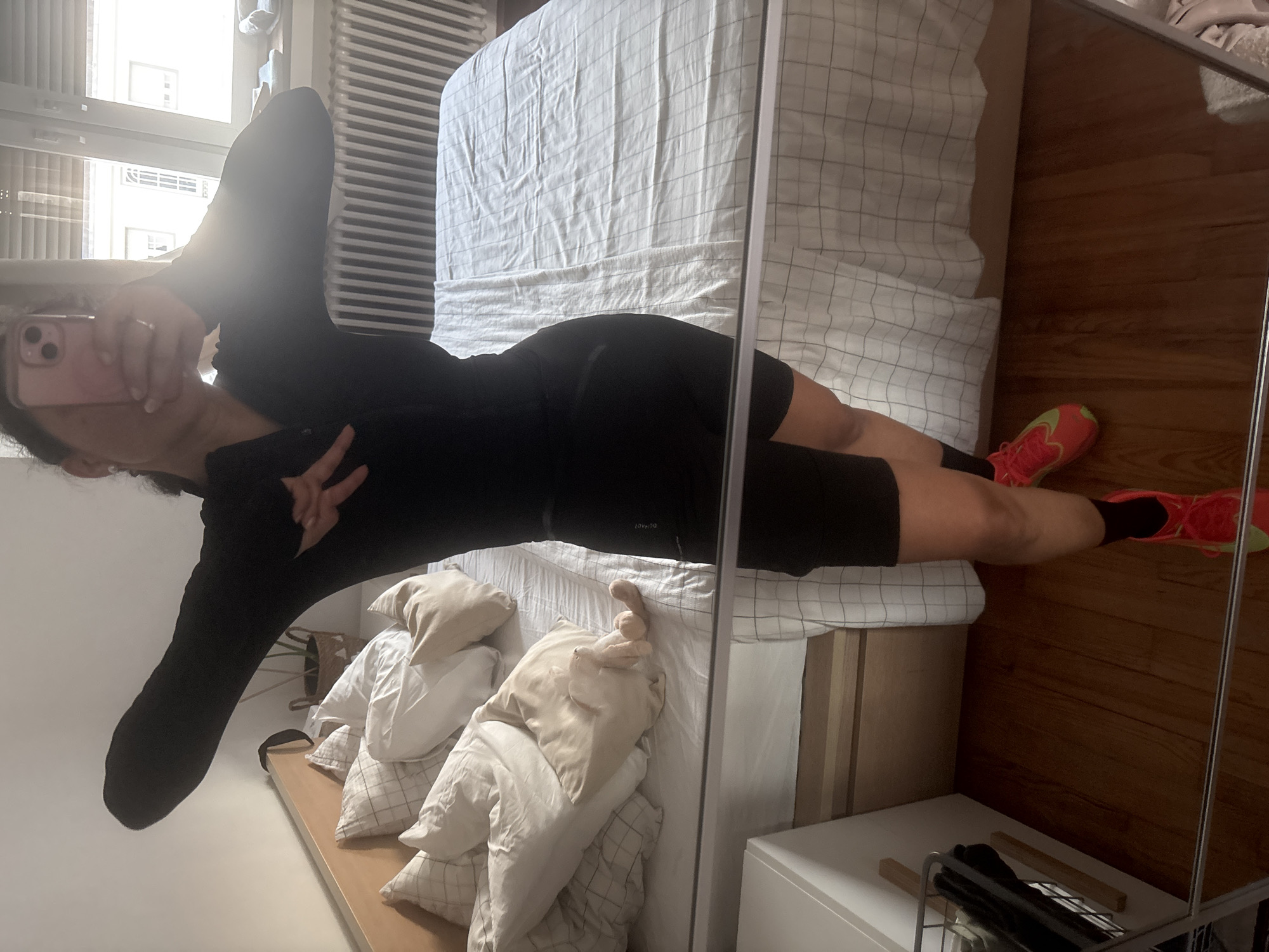 Person in athletic wear documented at Pétange residence