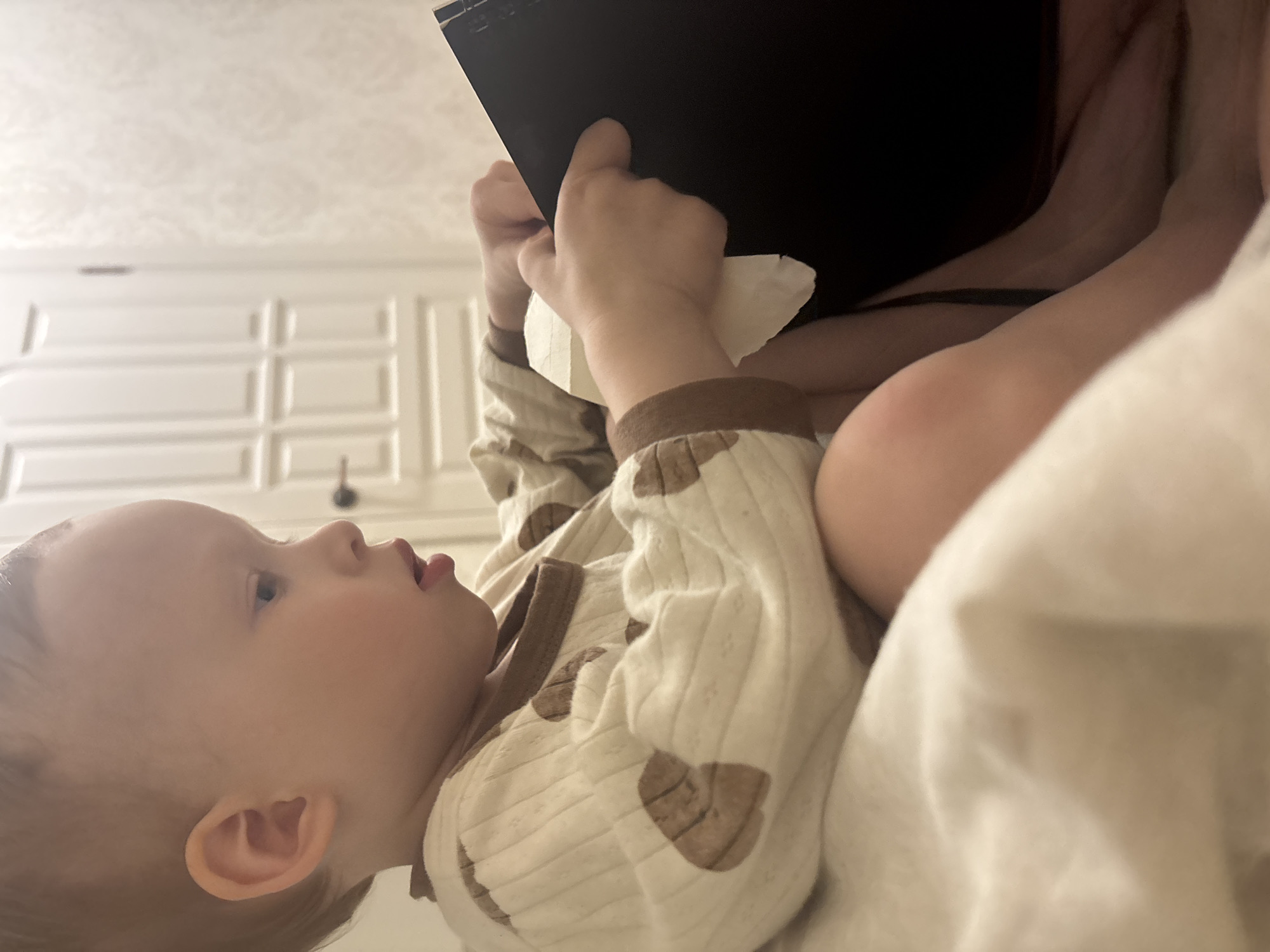 Mother and child's evening routine documented in Ферма, Russia
