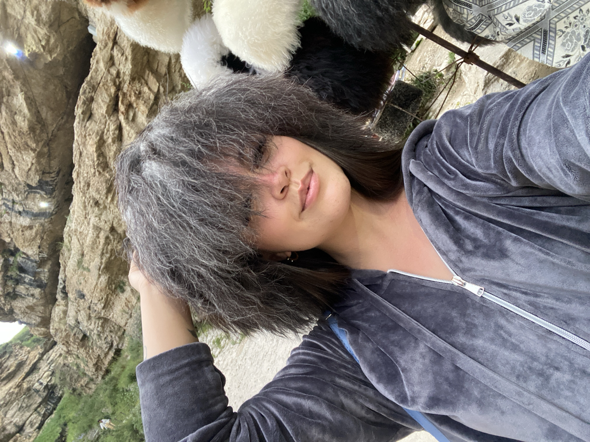 Afternoon stop at Salta gorge — scenery, selfies, local stall