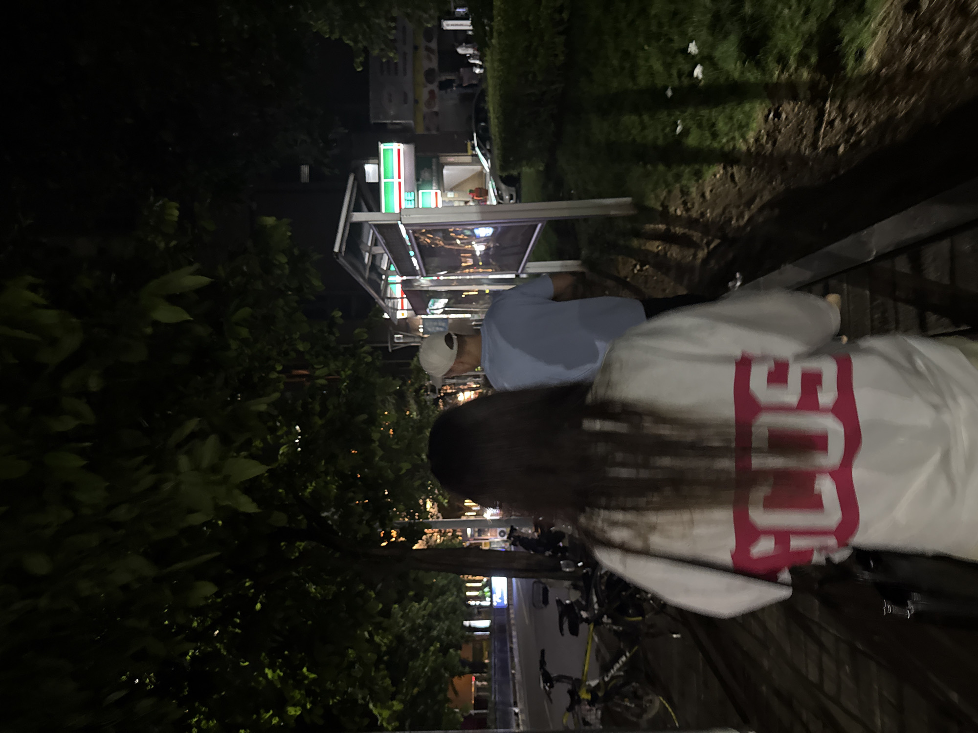 Evening street food run through Haizhu District, Guangzhou