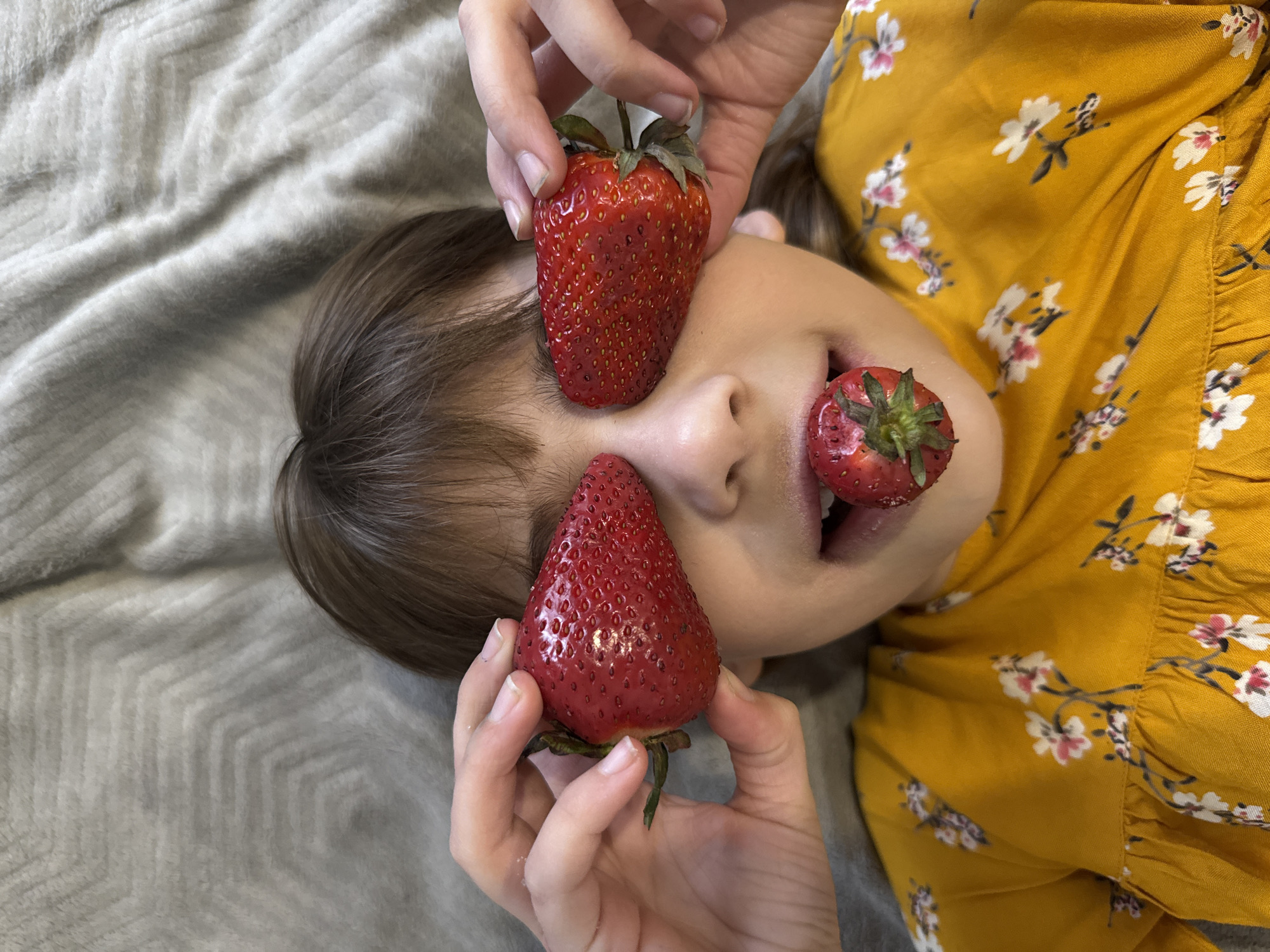 Children's playtime moments captured in Rusanovo home setting