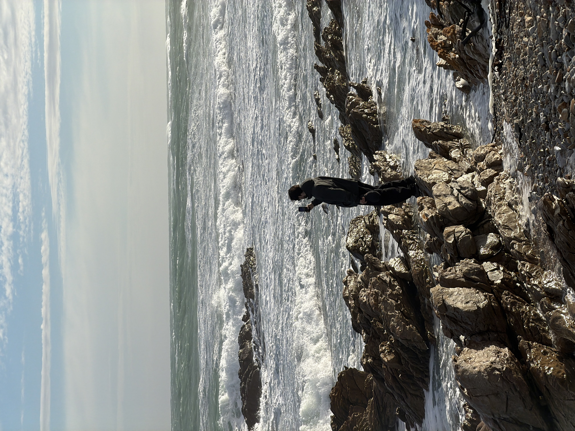 Witnesses document shipwreck and coastal observers at Cape Agulhas