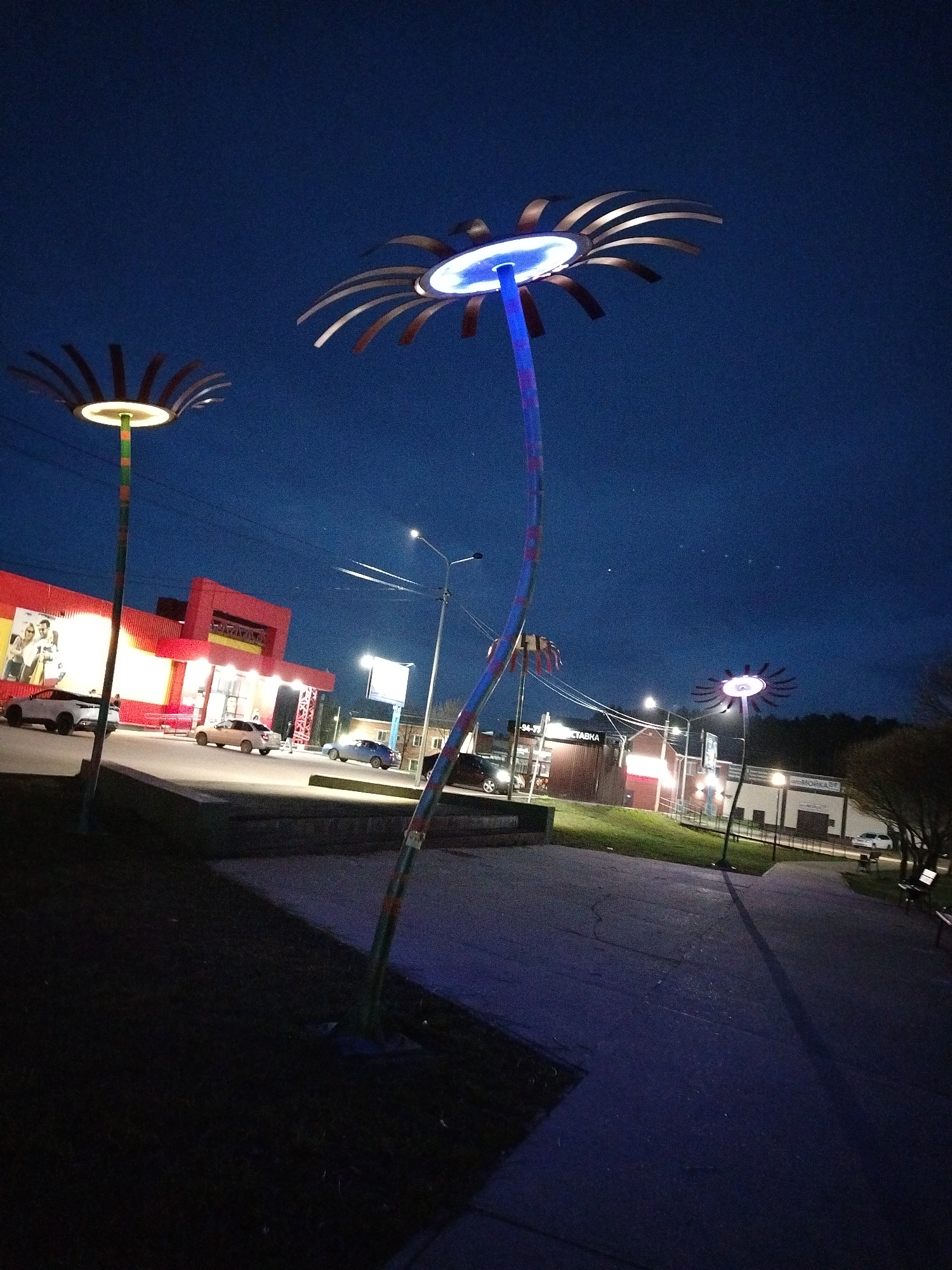 Evening life documented across Chaikovsky, Russia in casual moments