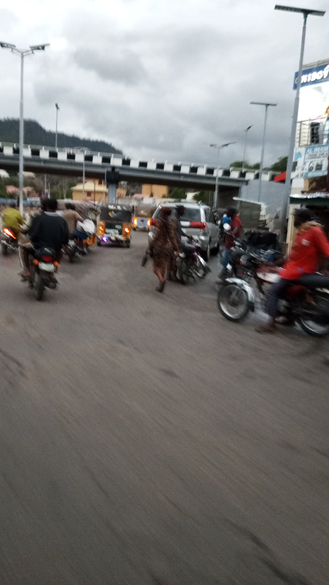 Daily life documented in Adankolo, Nigeria afternoon street scenes