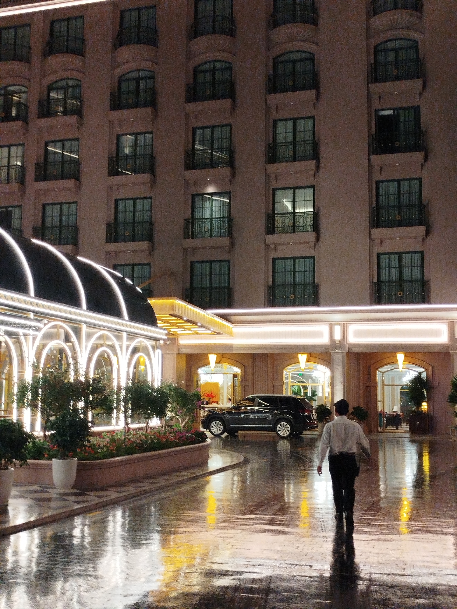 Imperial Dalat Hotel fountain display captured in nighttime observations