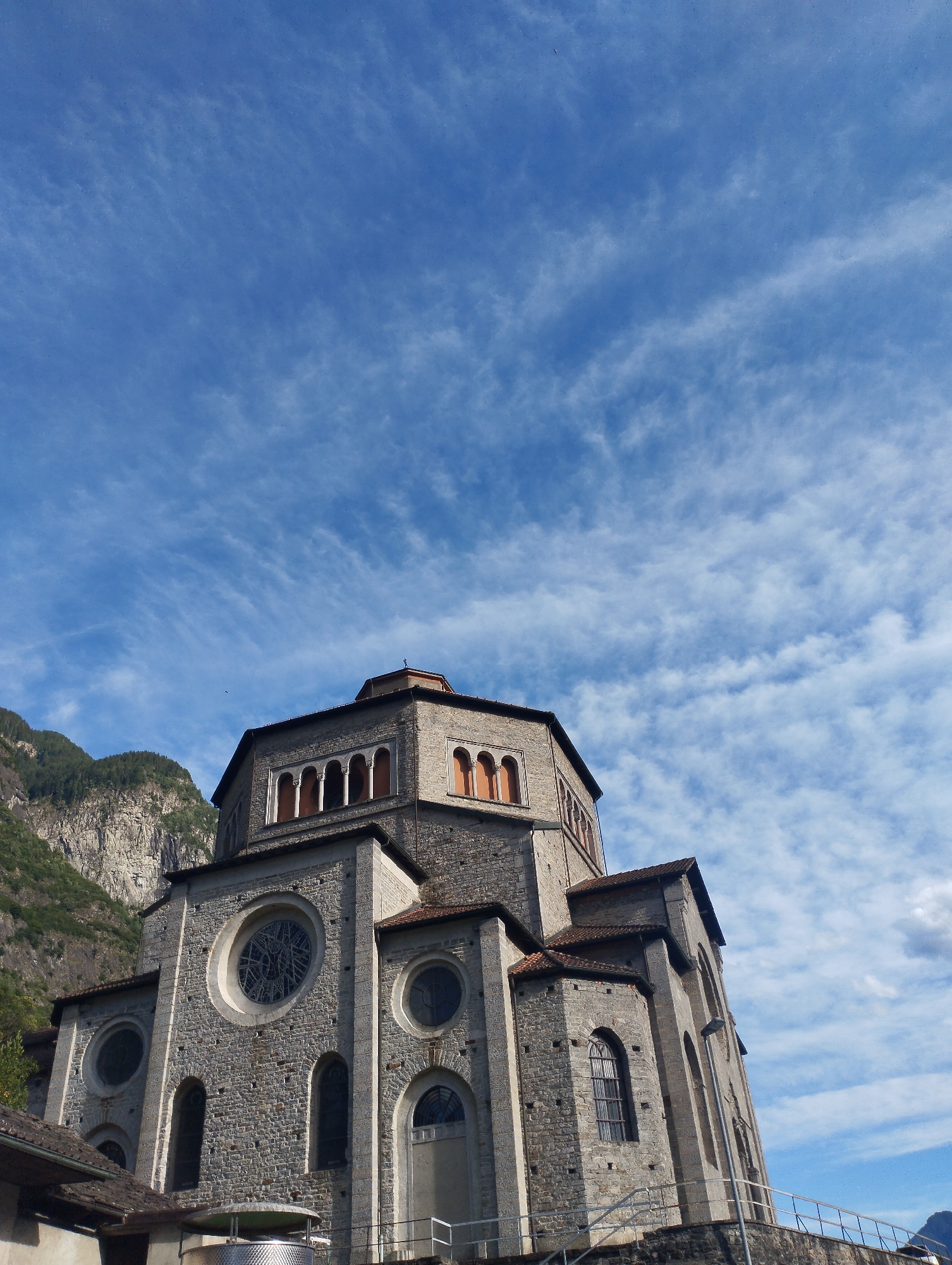 Walking tour through Biasca's church district and mountain gardens