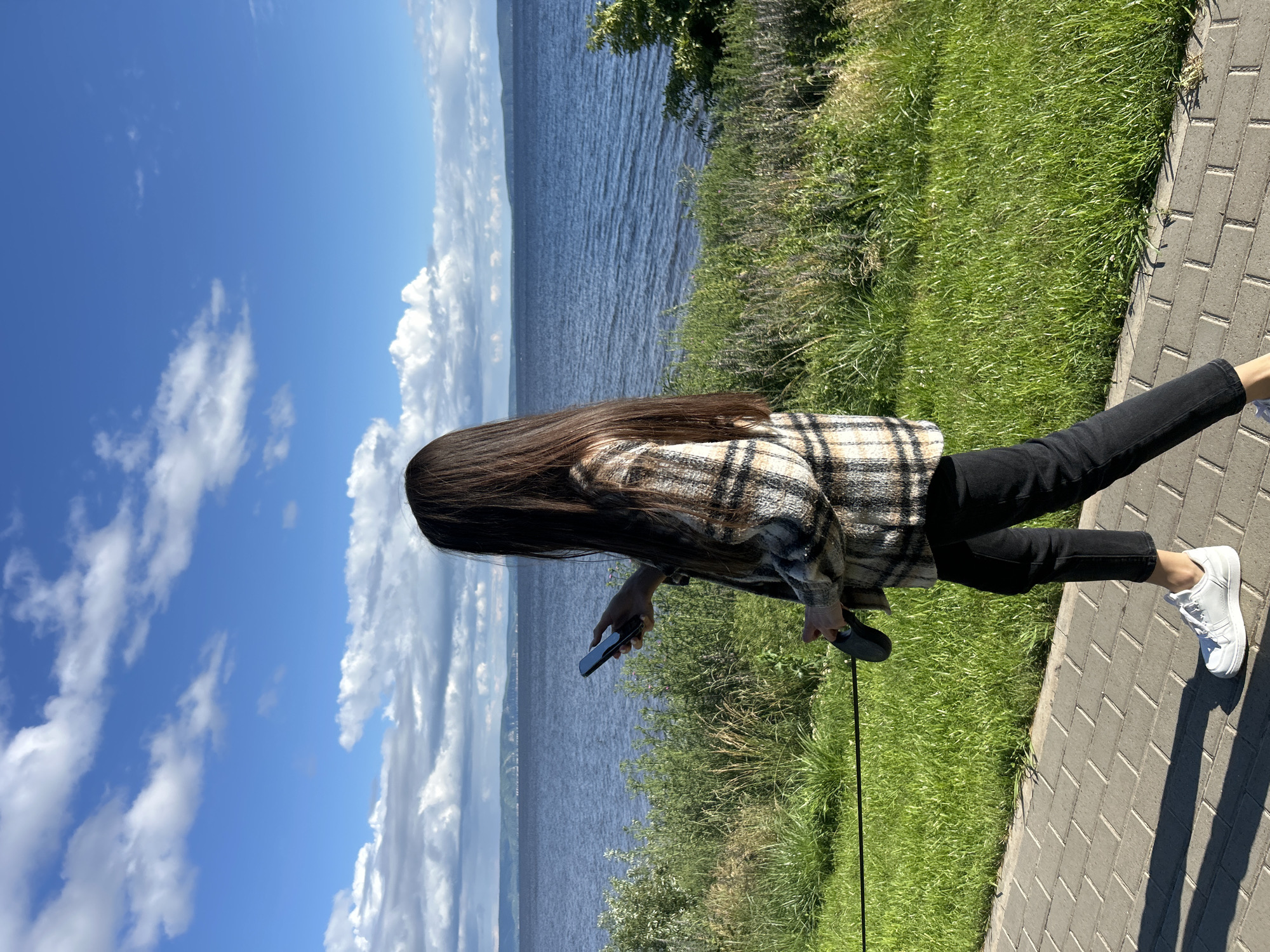 Afternoon walk along Tolyatti's waterfront path