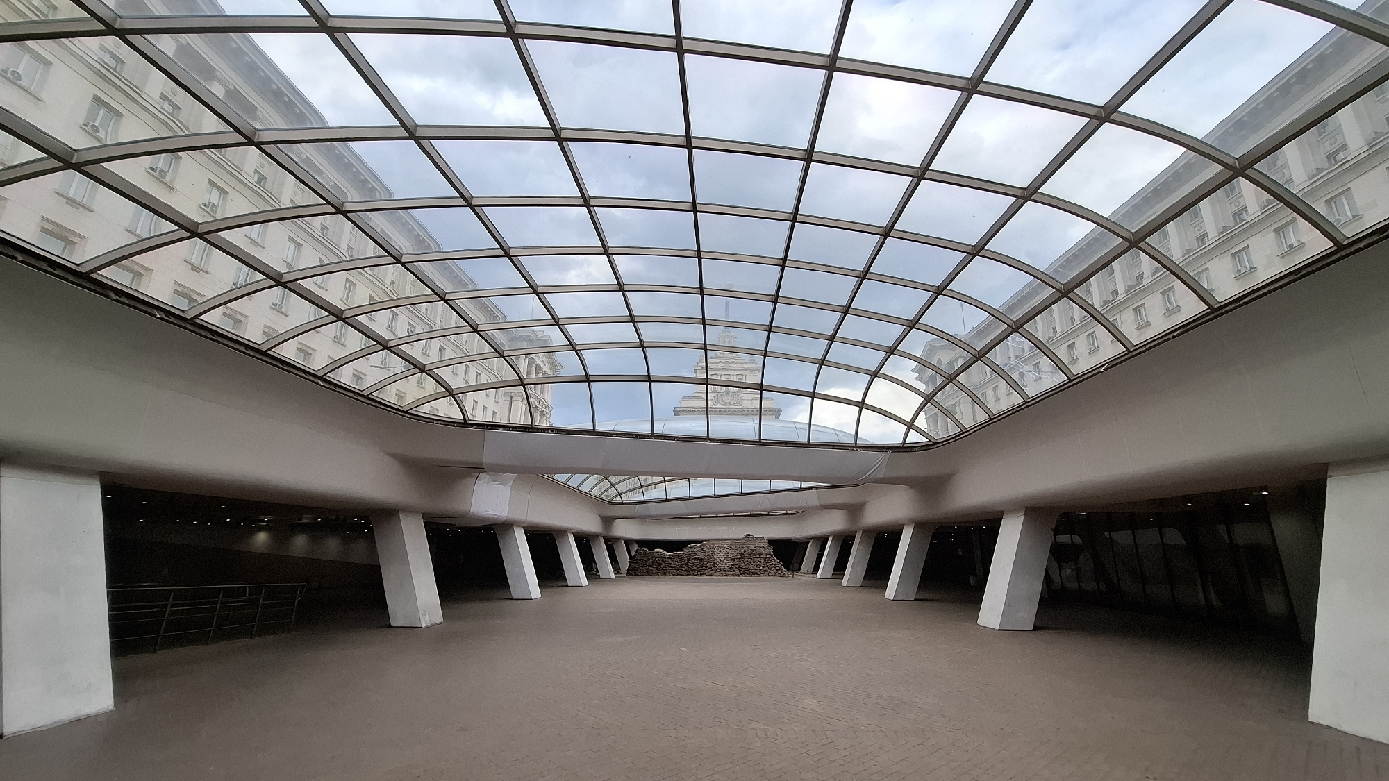 Architectural documentation tour captures Sofia landmarks and modern structures