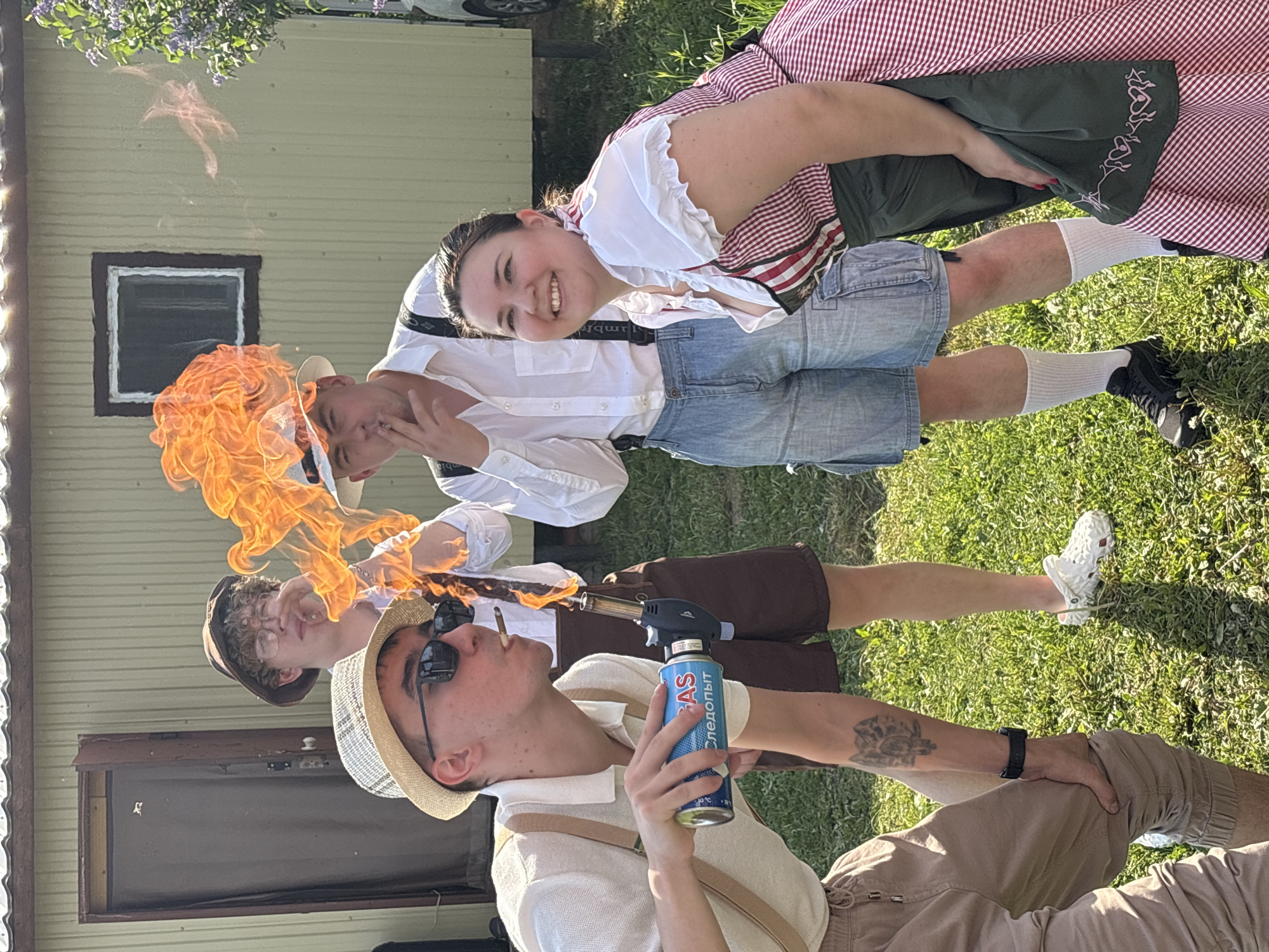 Person uses blowtorch to light cigarette in Russia