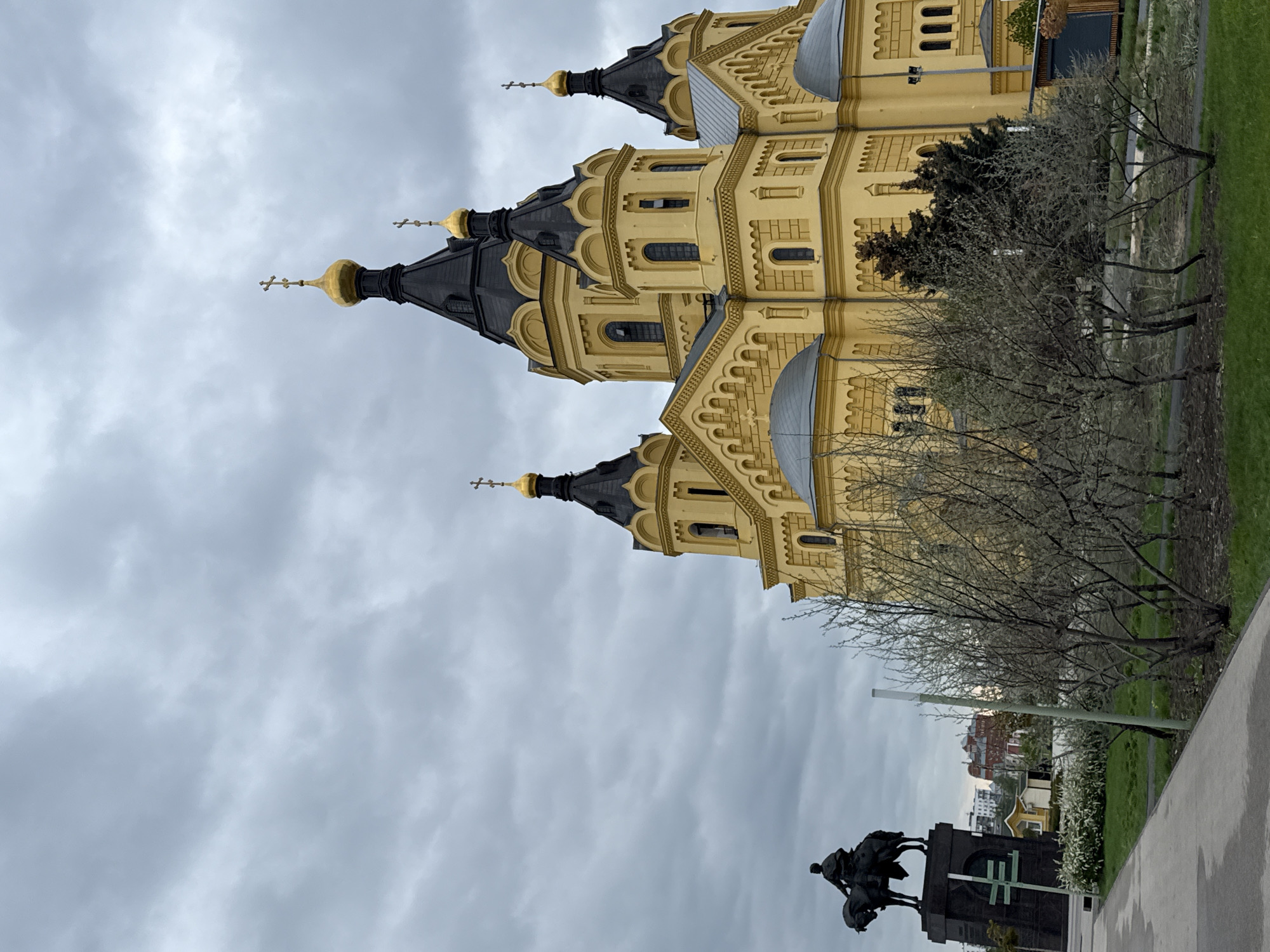 Visitor documents Alexander Nevsky Cathedral interior and exterior in Nizhny Novgorod