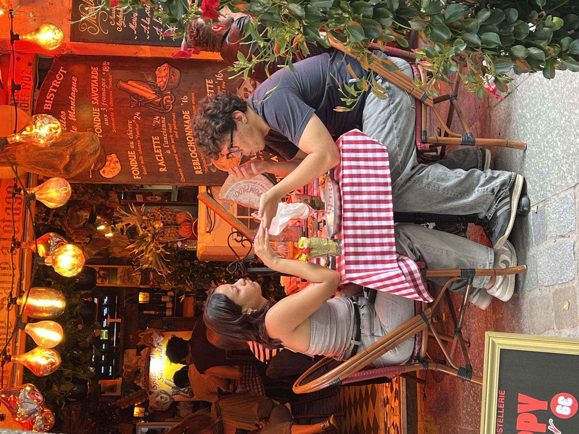 Evening scenes captured across central Paris bistros and parks