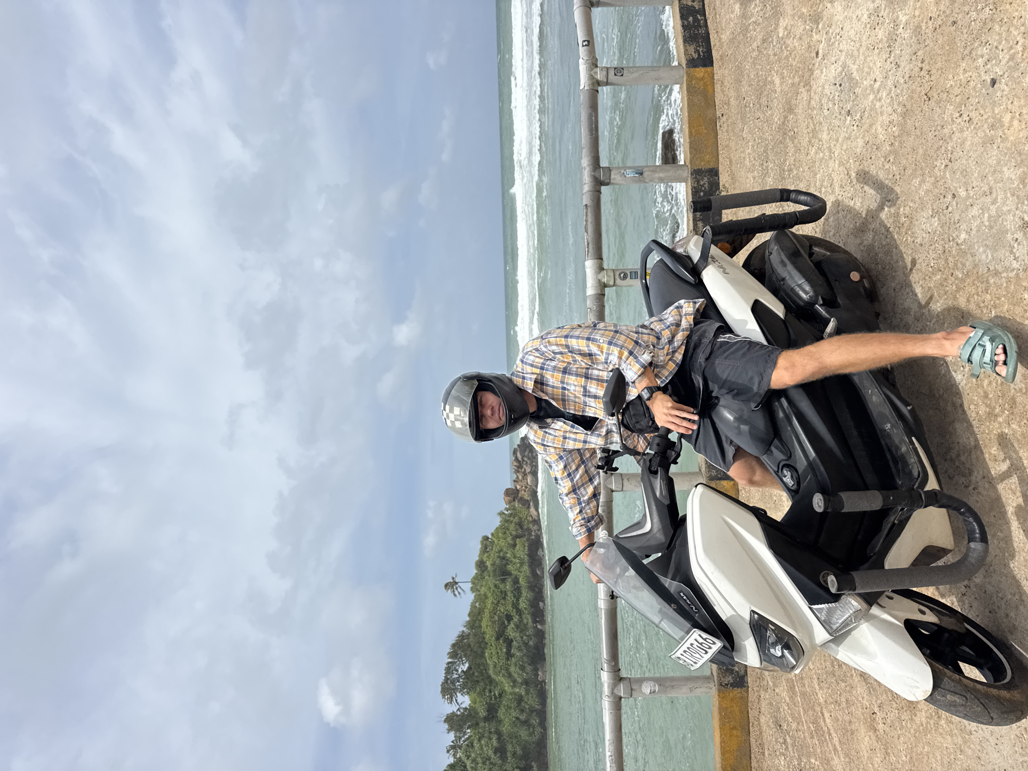 Casual morning exploring the rocky coast of Goviyapana, Sri Lanka