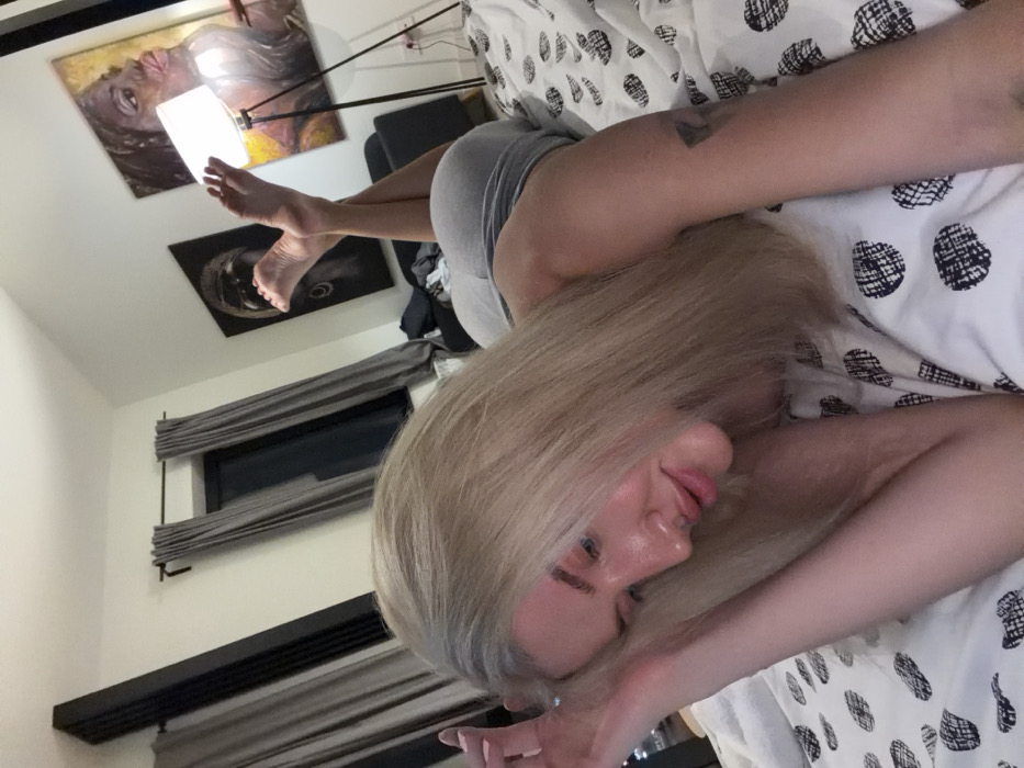 Everyday moments captured across Belgrade during February evening hours