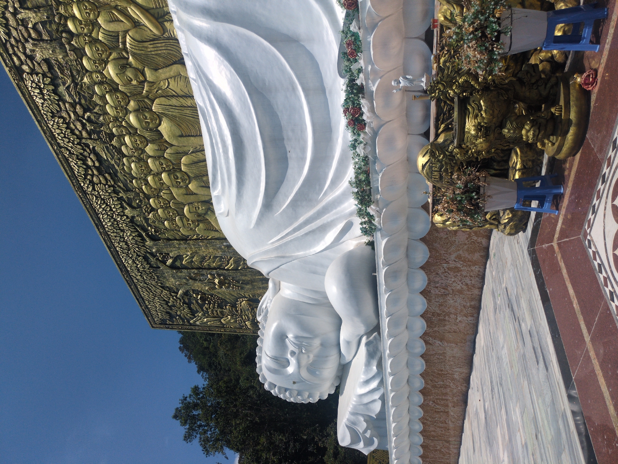 Visitor documents Buddhist temple complex tour on Phú Quốc Island