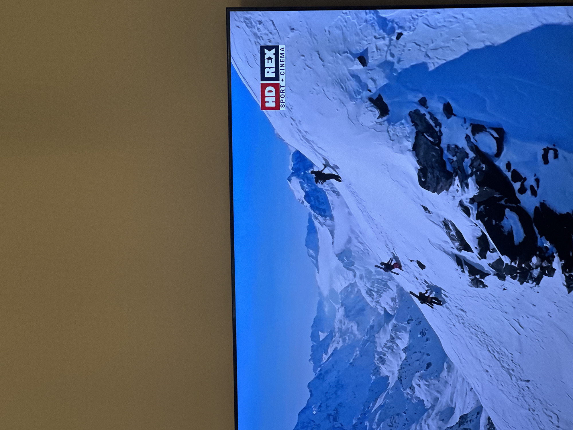 Indoor activities and TV viewing documented in Kharnavy, Russia