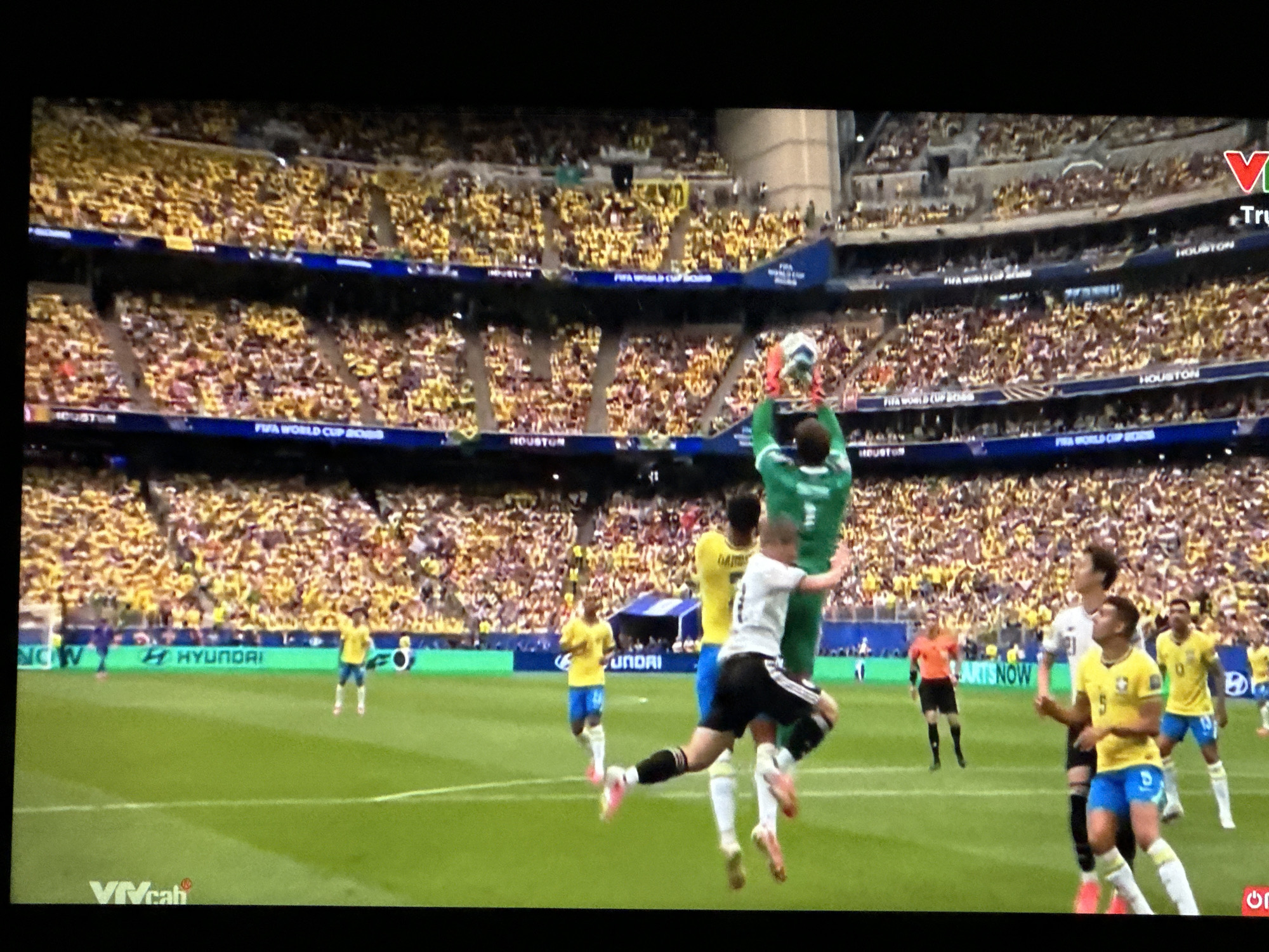 Brazil vs. Japan FIFA match broadcast live in Nha Trang