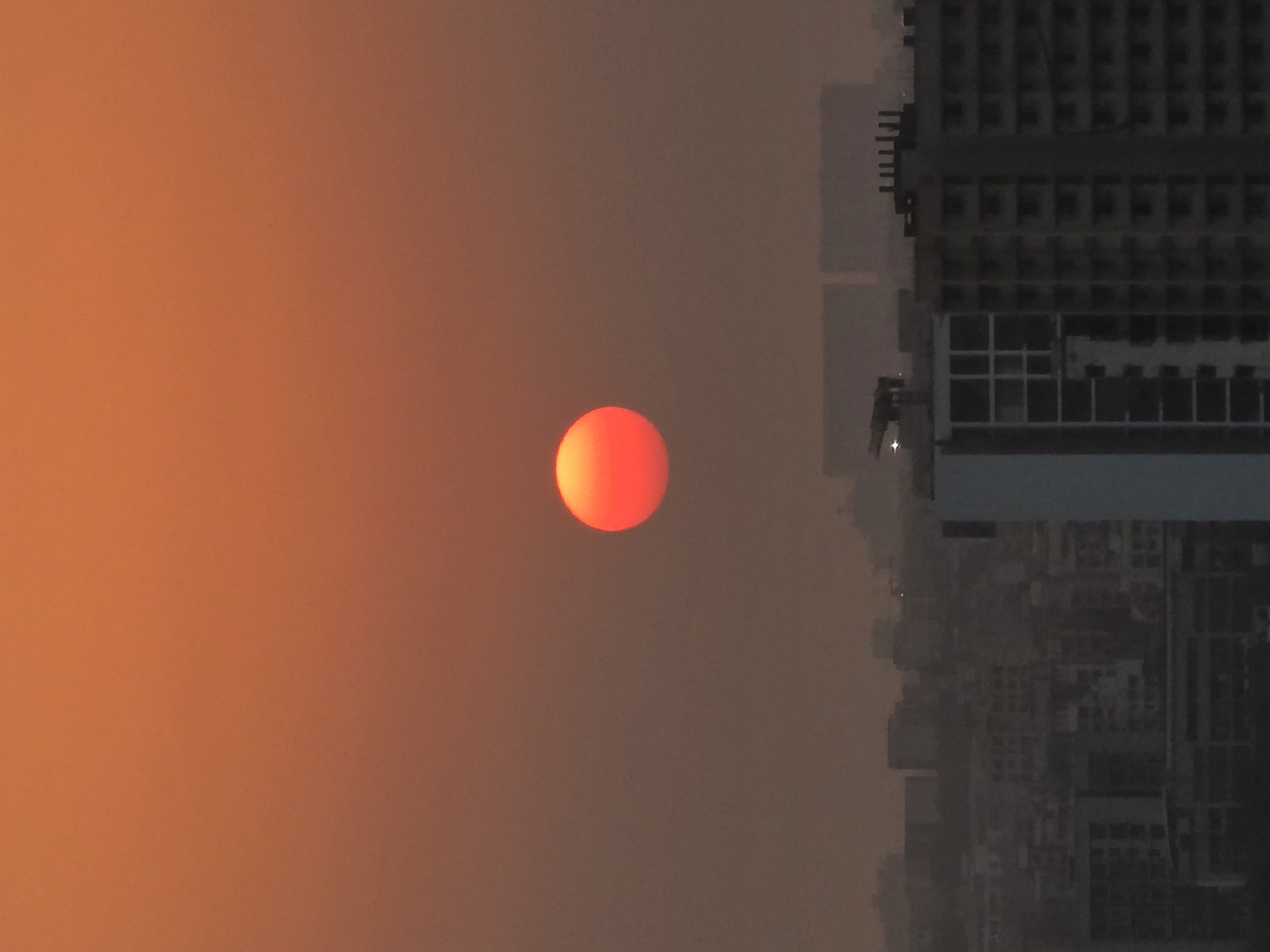 Hazy orange sky, red sun observed in Mumbai