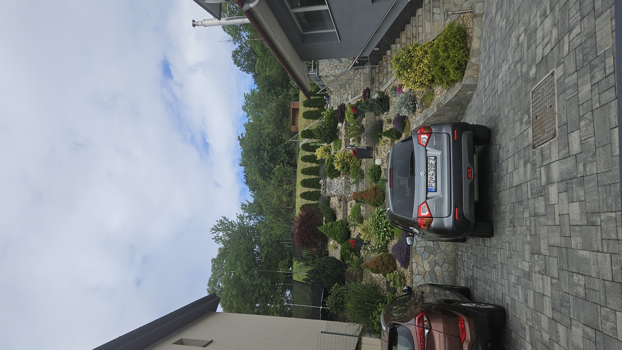 Morning walk through residential Prešov captured in 15 photographs