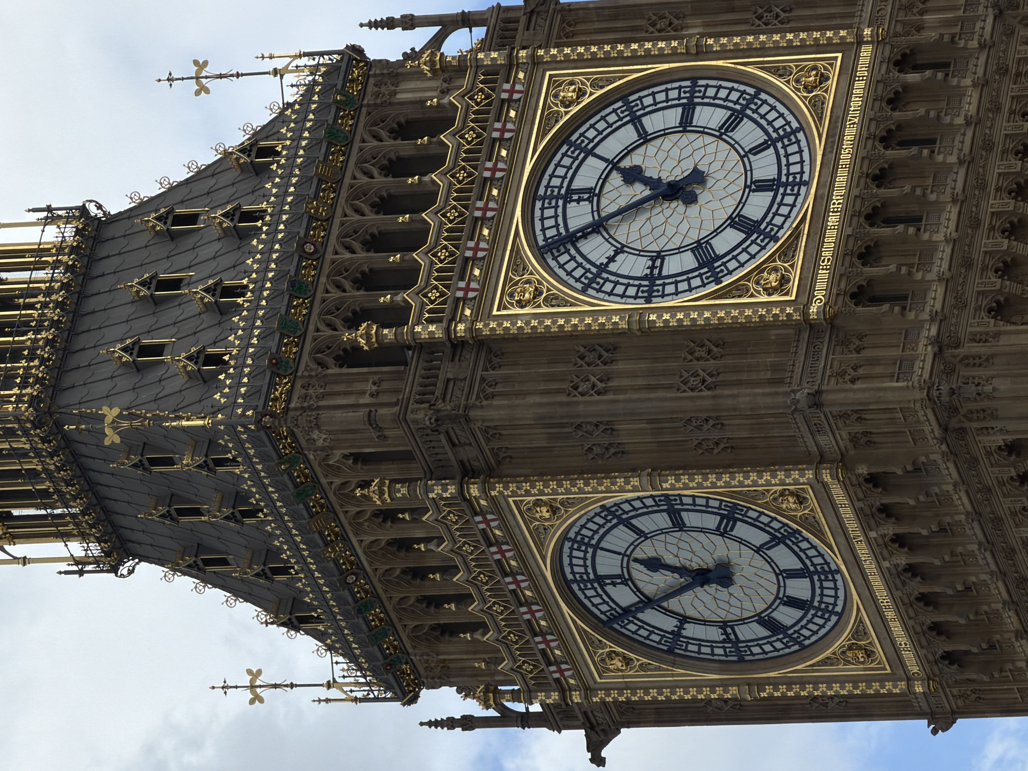 Tourist captures Big Ben, Burberry store during London walk