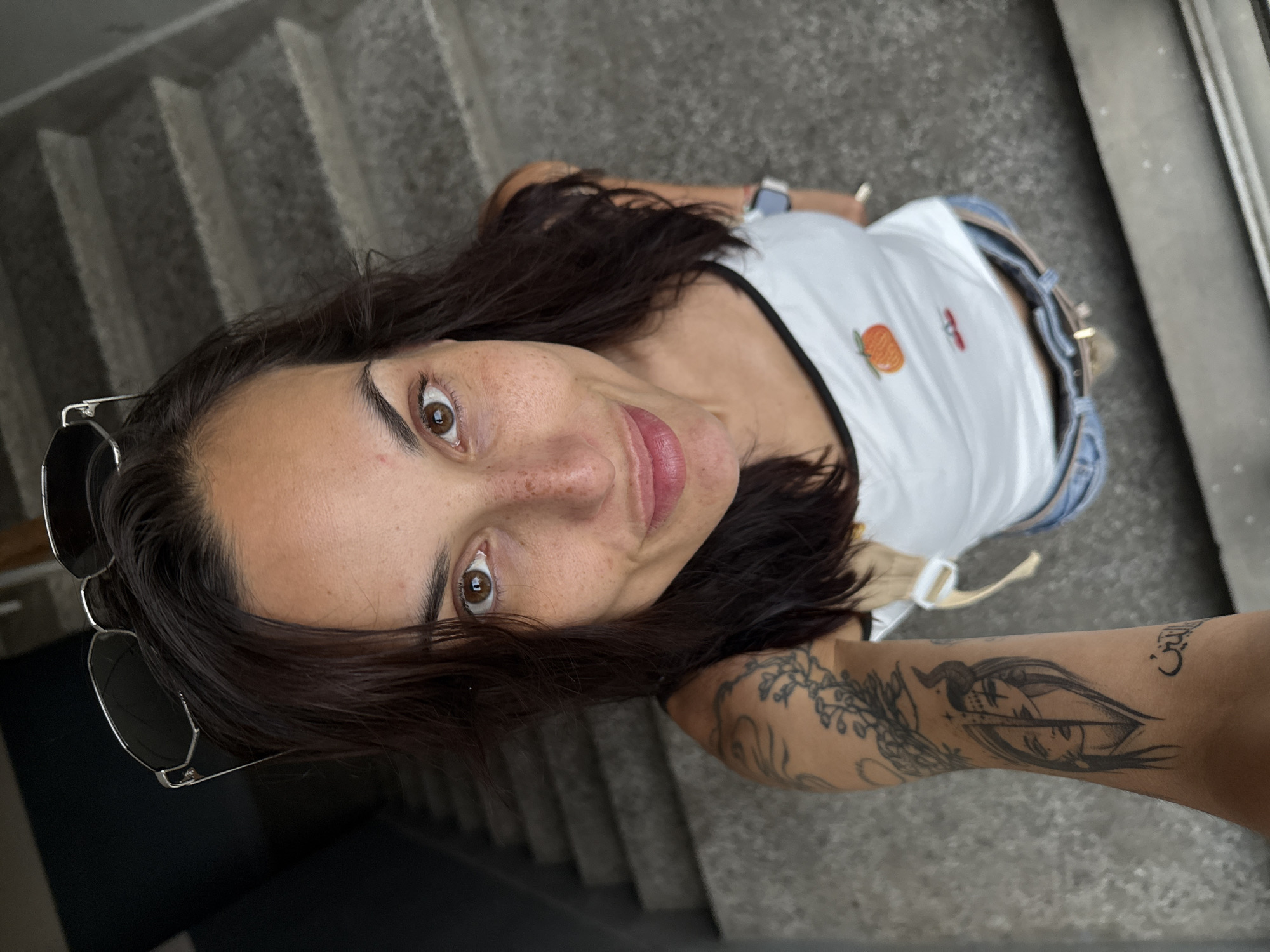 Tourist documents evening stroll through Pleven, Bulgaria with selfies