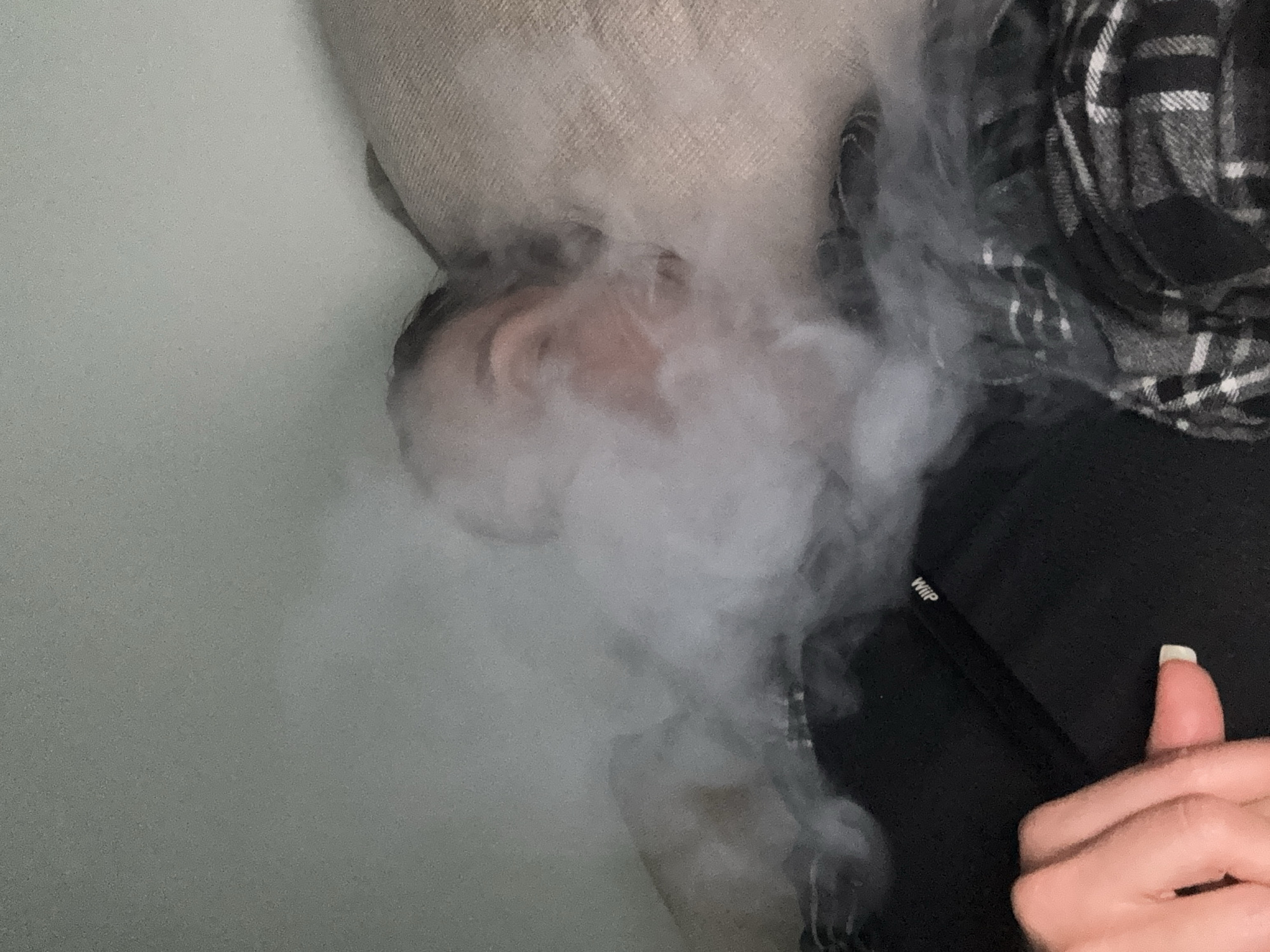 Vaping activity documented by witnesses in Budva, Montenegro