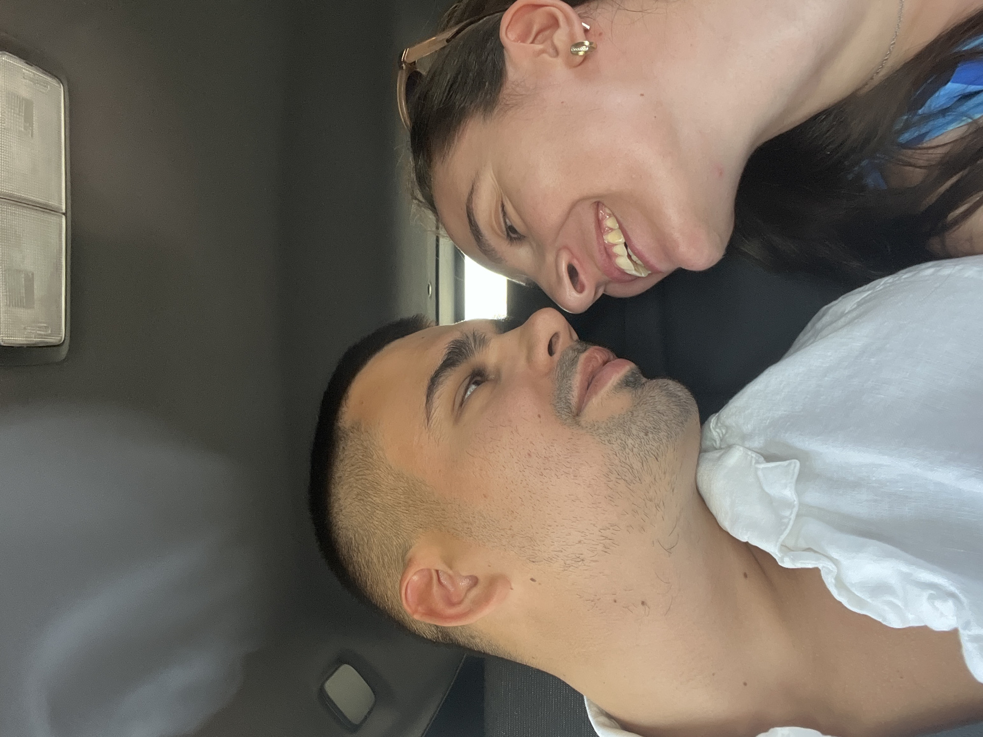 Couple observed inside vehicle in Alicante
