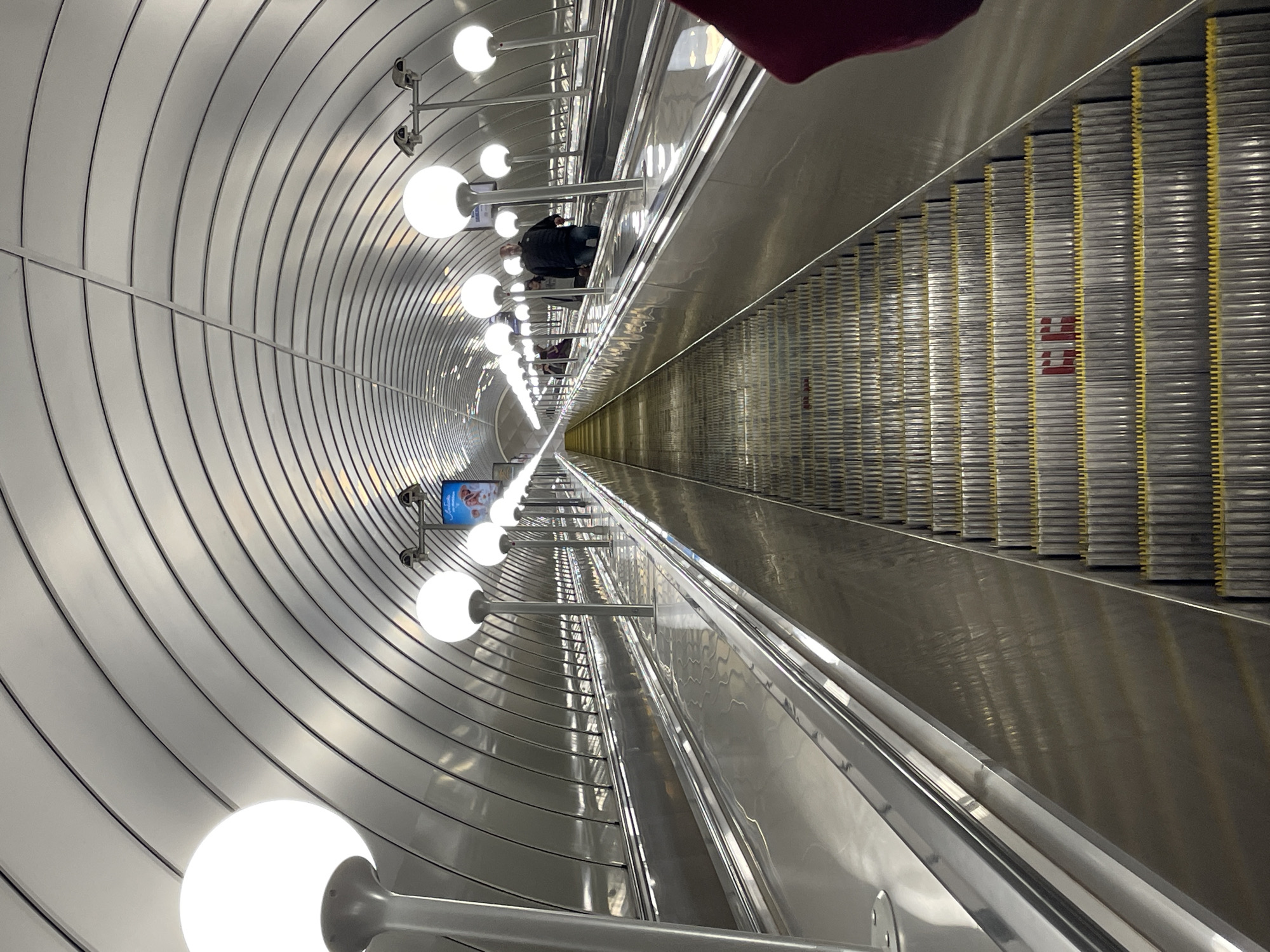 Evening commuter activity documented at Saint Petersburg's Avtovo metro station