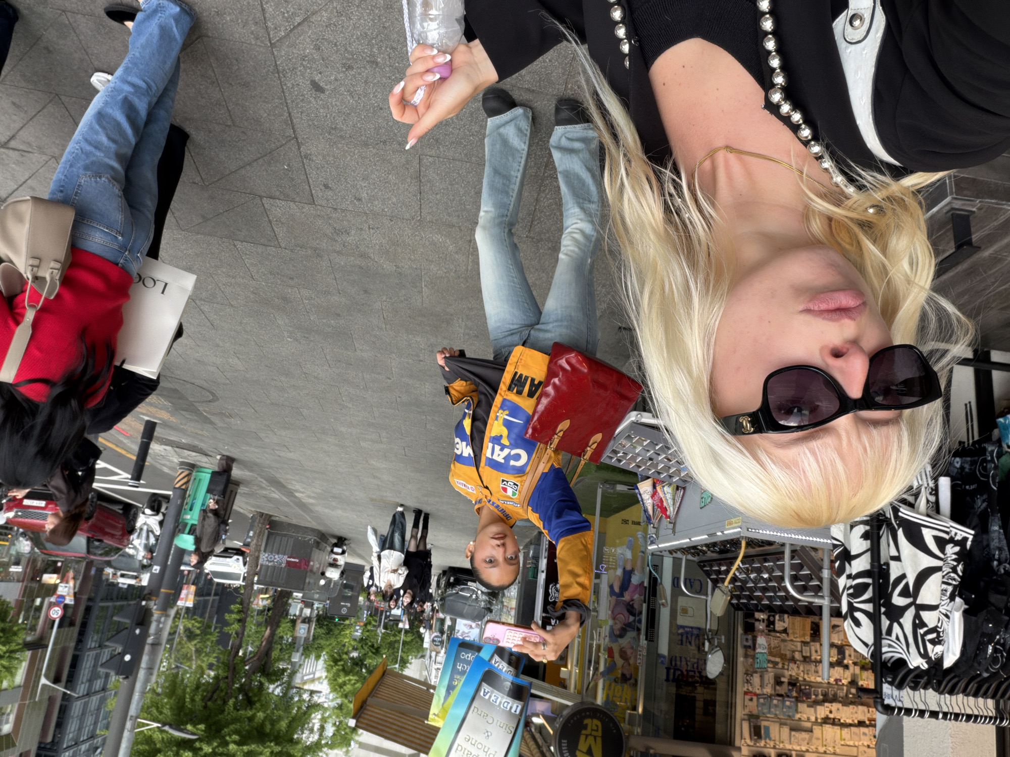 Pedestrian scenes and retail displays documented in Seoul streets