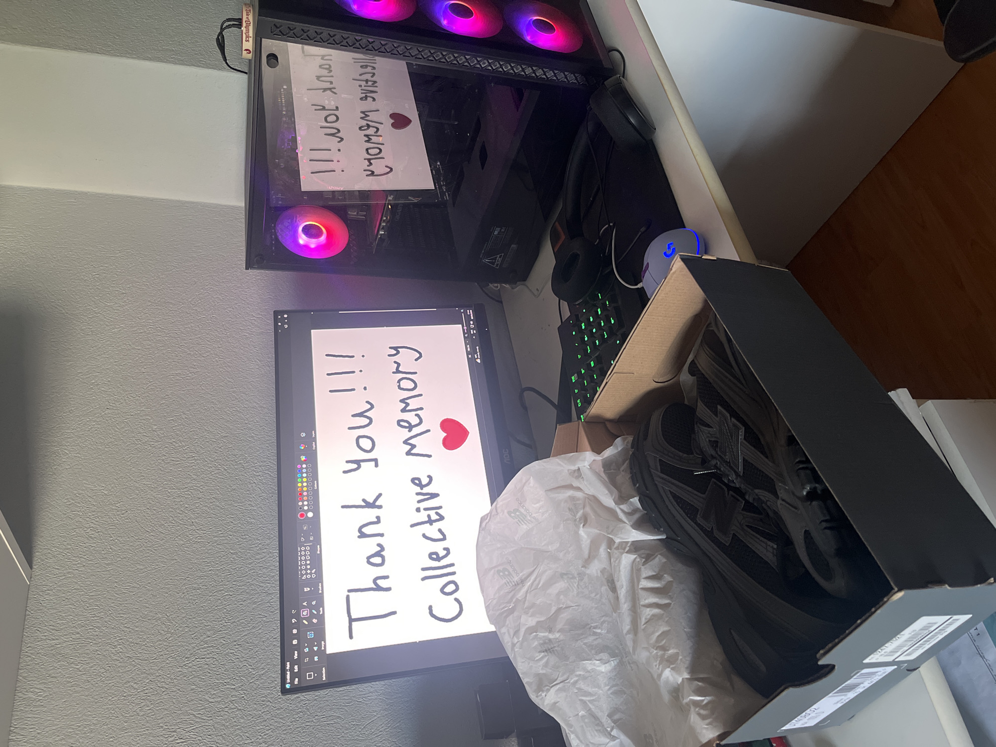 Bulgarian resident thanks Collective Memory network for shoe purchase