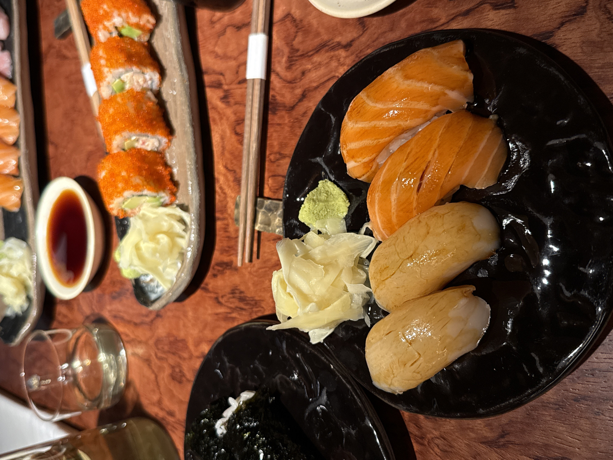 Sushi dinner in Moscow, ending somewhere with red lights