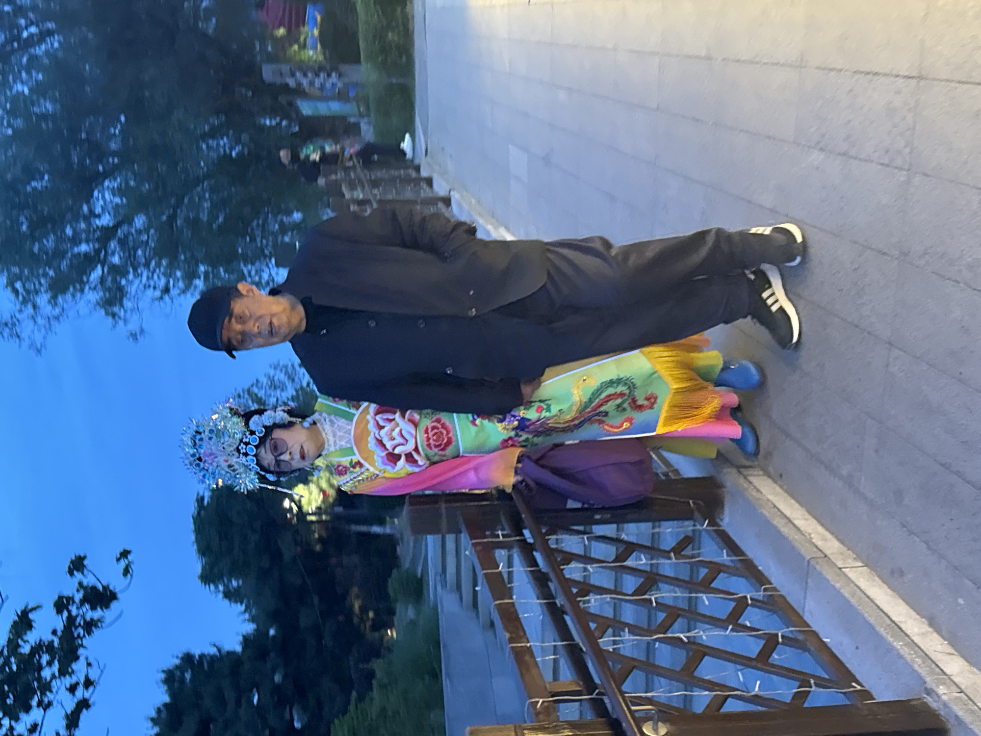 Evening community dancing and cultural activities draw crowds in Jinzhou