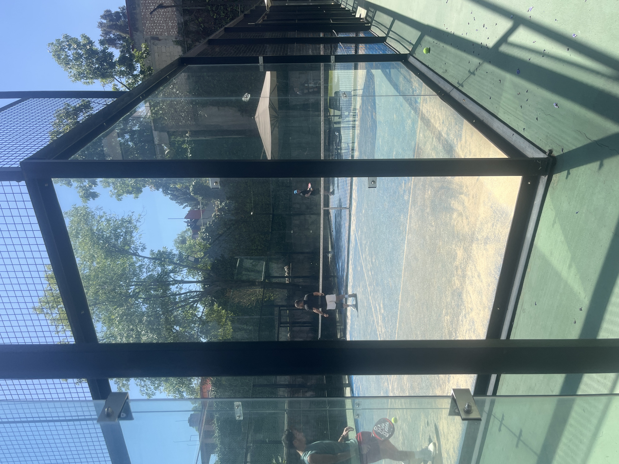Paddle tennis matches documented across Mexico City metro area