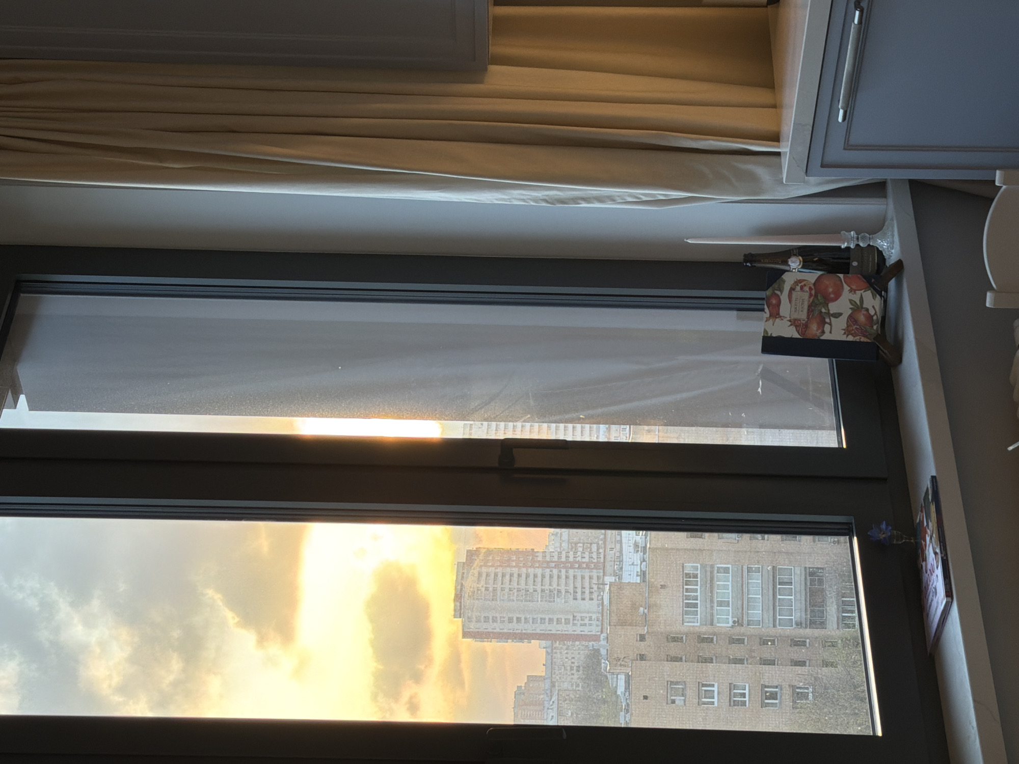 Ordinary Moscow moments: window views, elevator selfies, children playing