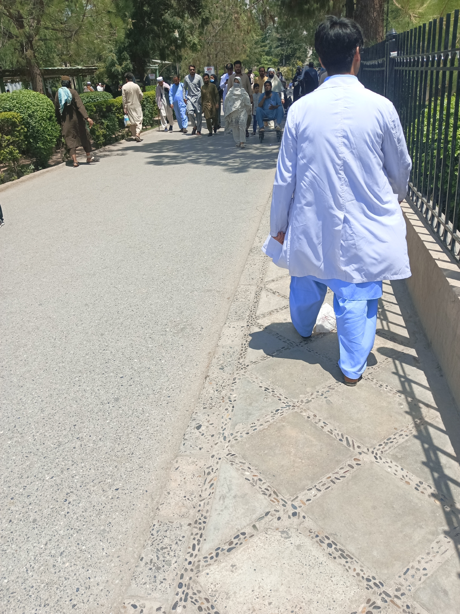 Morning routine documented at Peshawar medical complex