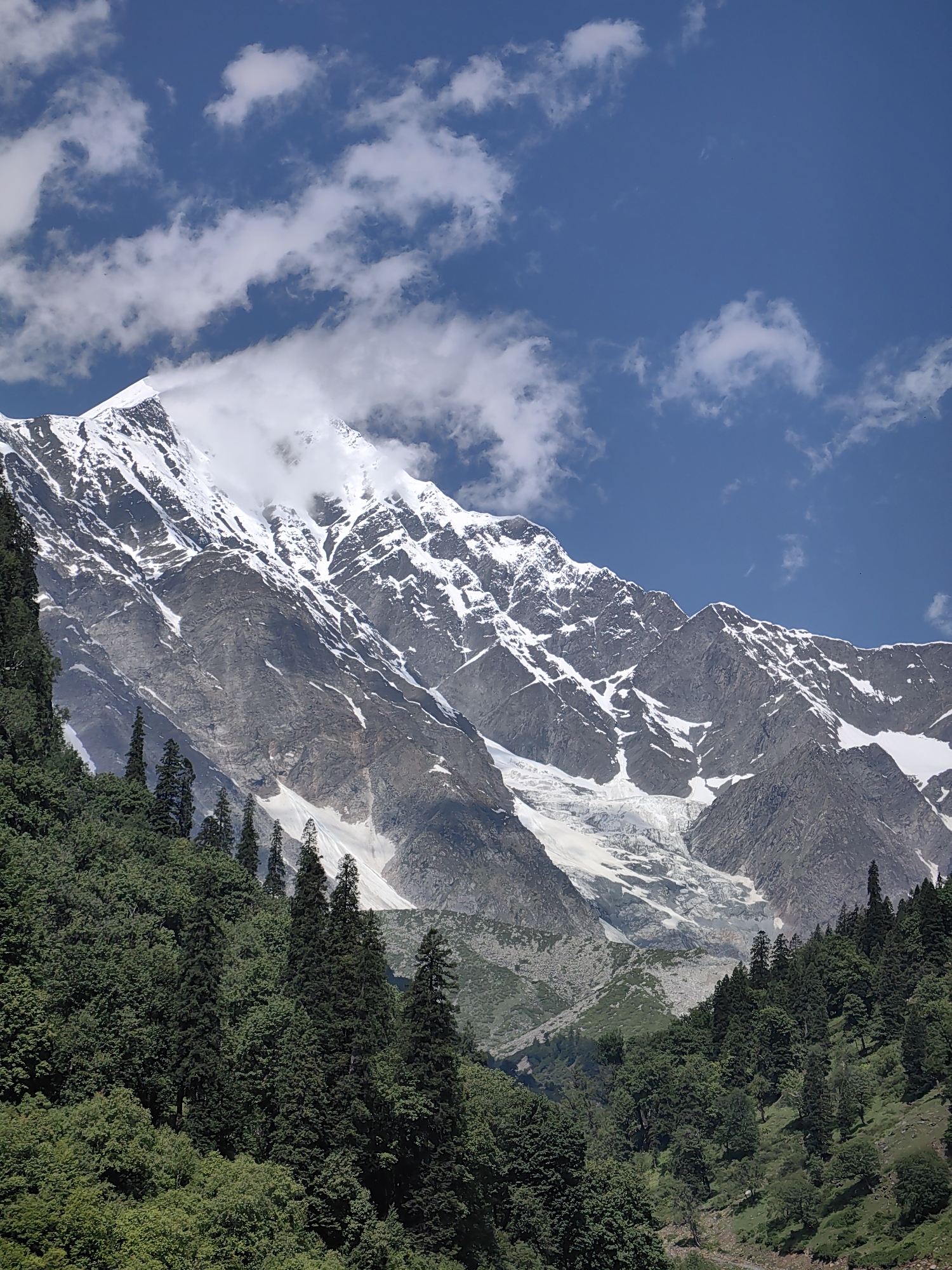Roadside stop in the Himalayas near Burwa, India