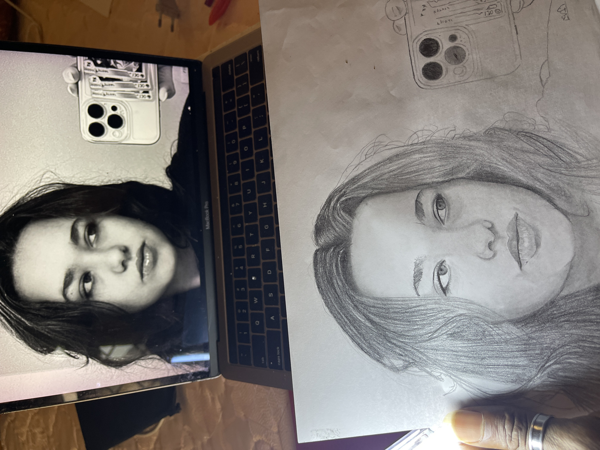 Artist creates detailed woman portraits in Jos, Nigeria