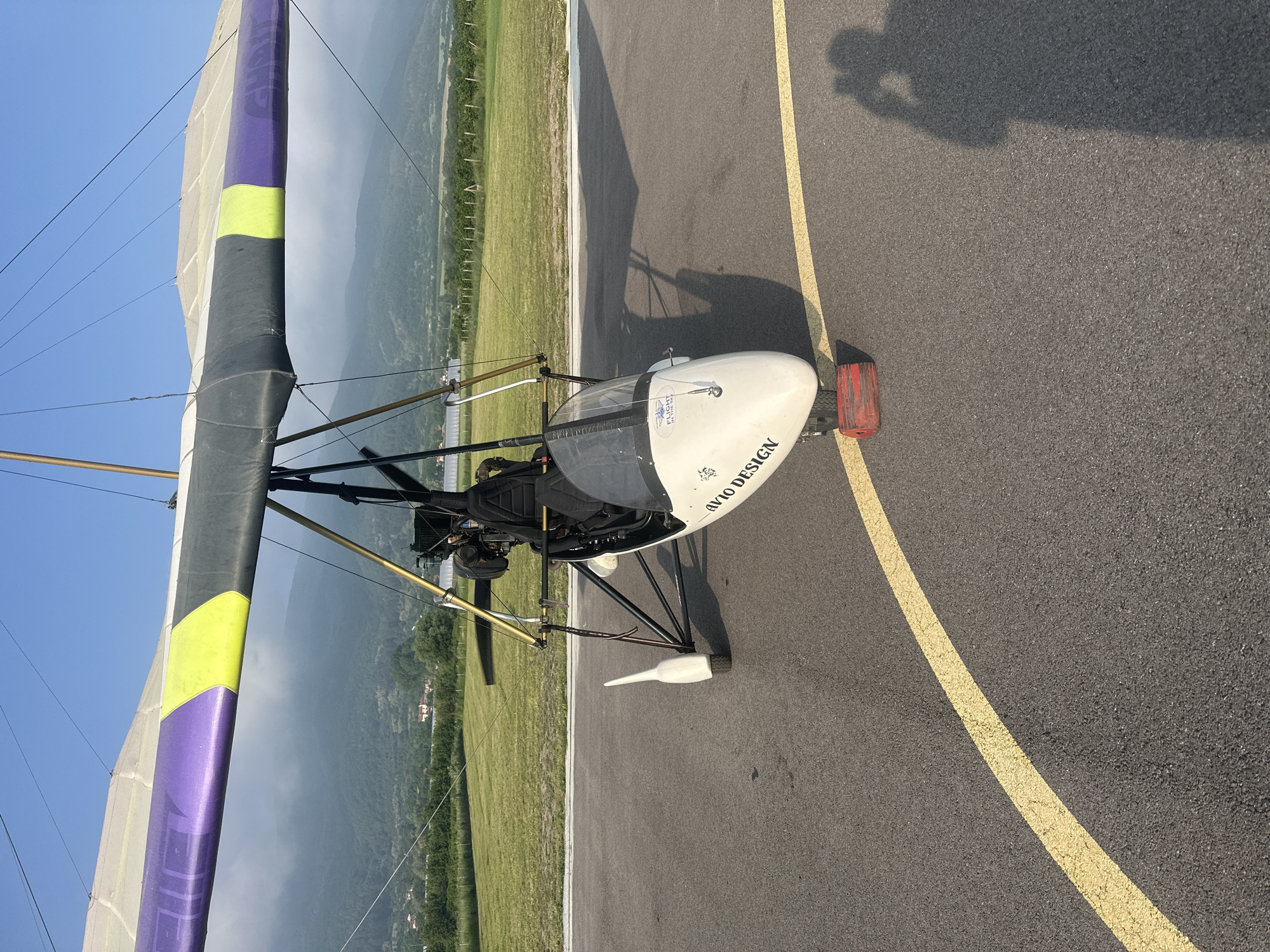 Ultralight aircraft spotted at Bulgarian airfield during morning hours