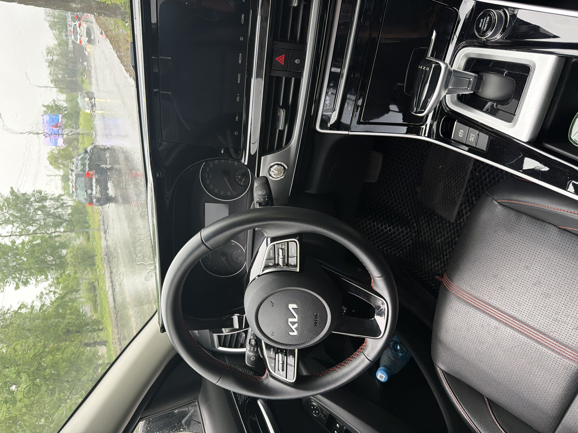 Kia vehicle interior documented in Krasnoyarsk, Russia