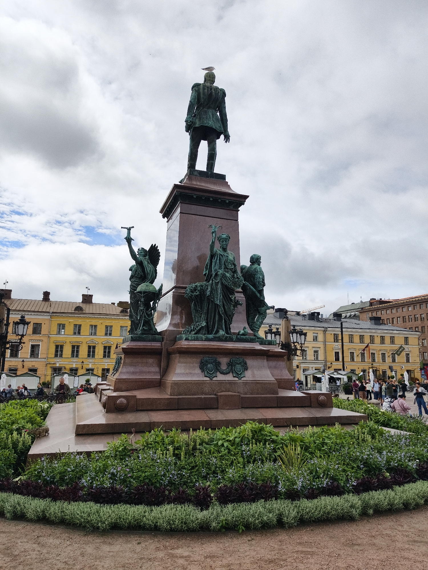 Helsinki landmarks, architecture, and a rabbit making the rounds