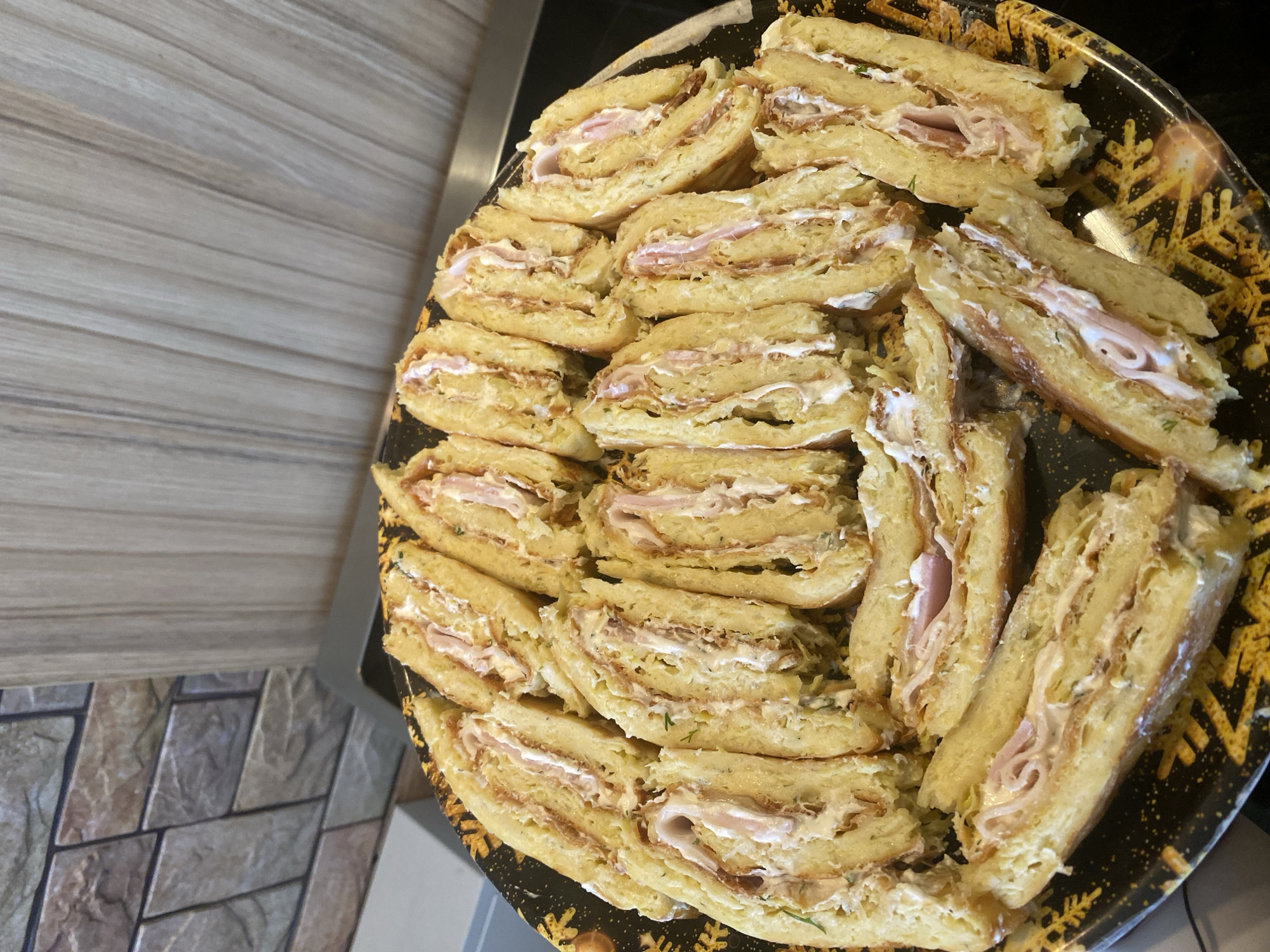 Food preparation documented in Sliven, Bulgaria for gathering