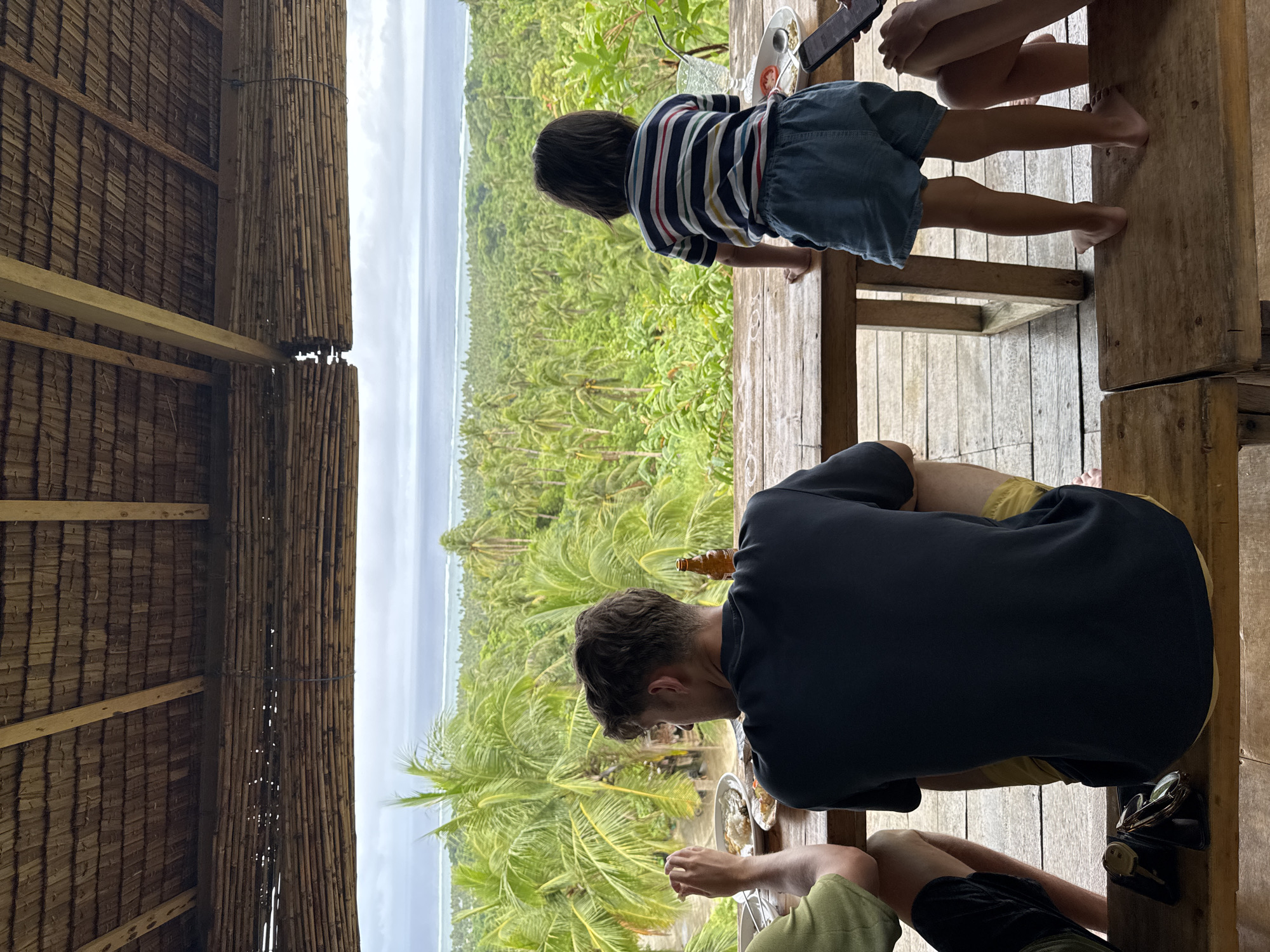 Family gathering features sensitive plant demonstration in Philippines
